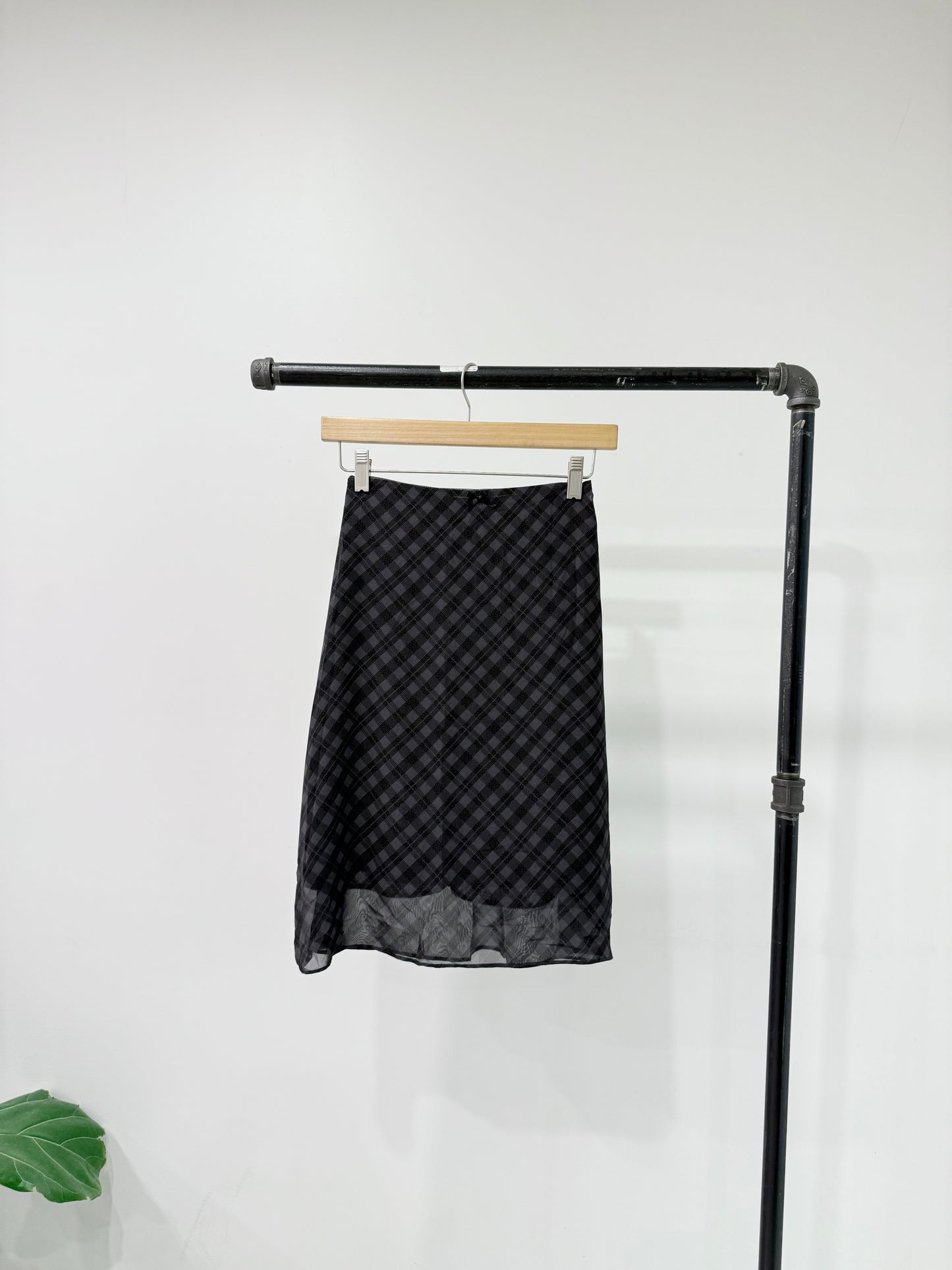 NOOR Plaid midi skirt