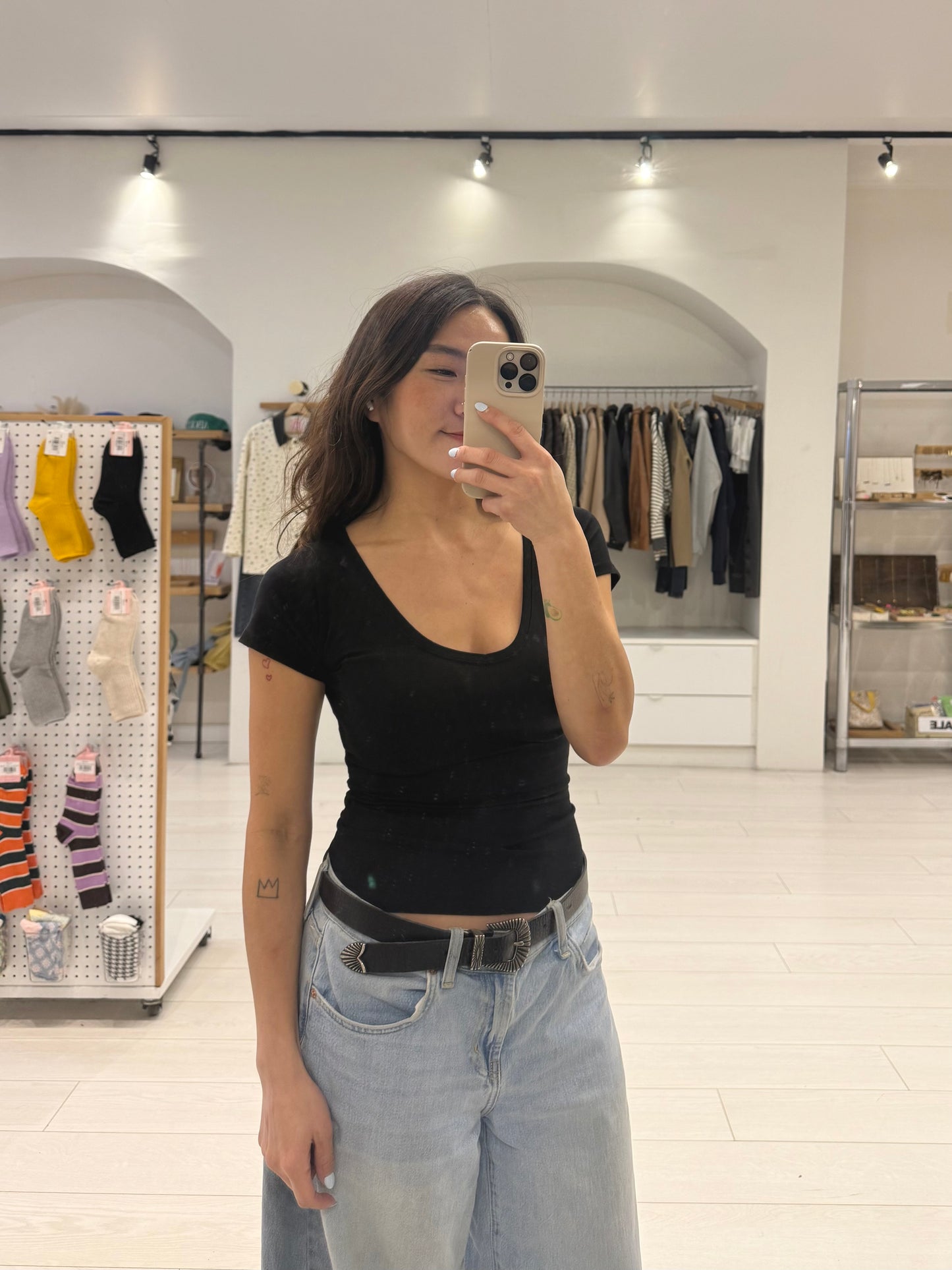 GASS V-neckline tee