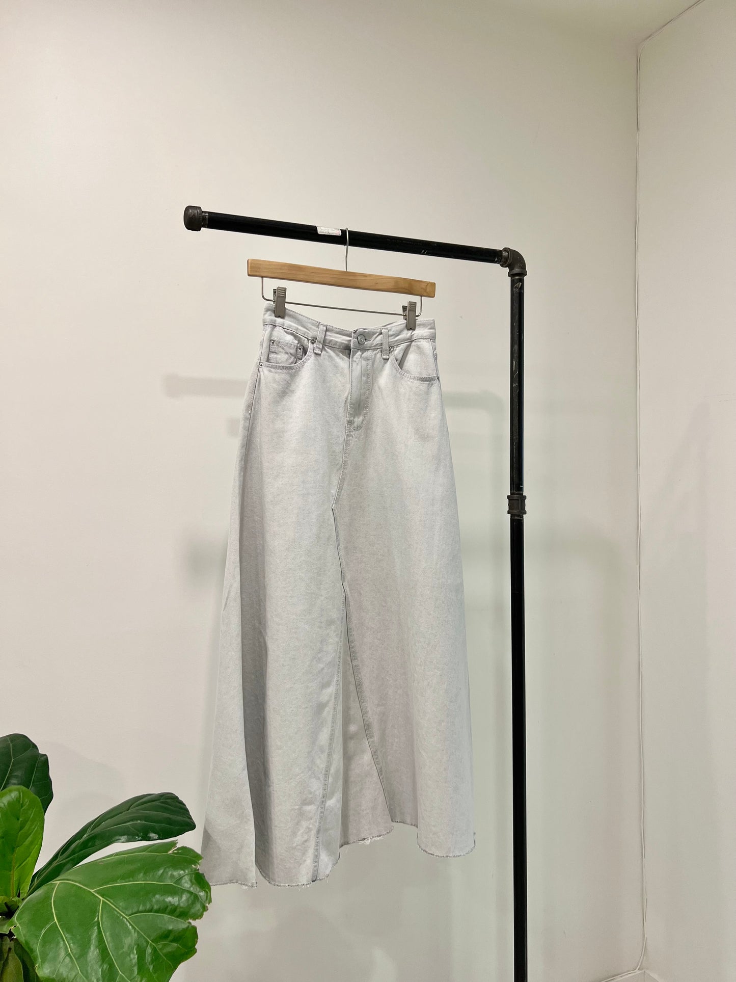 NAIM Faded jean skirt
