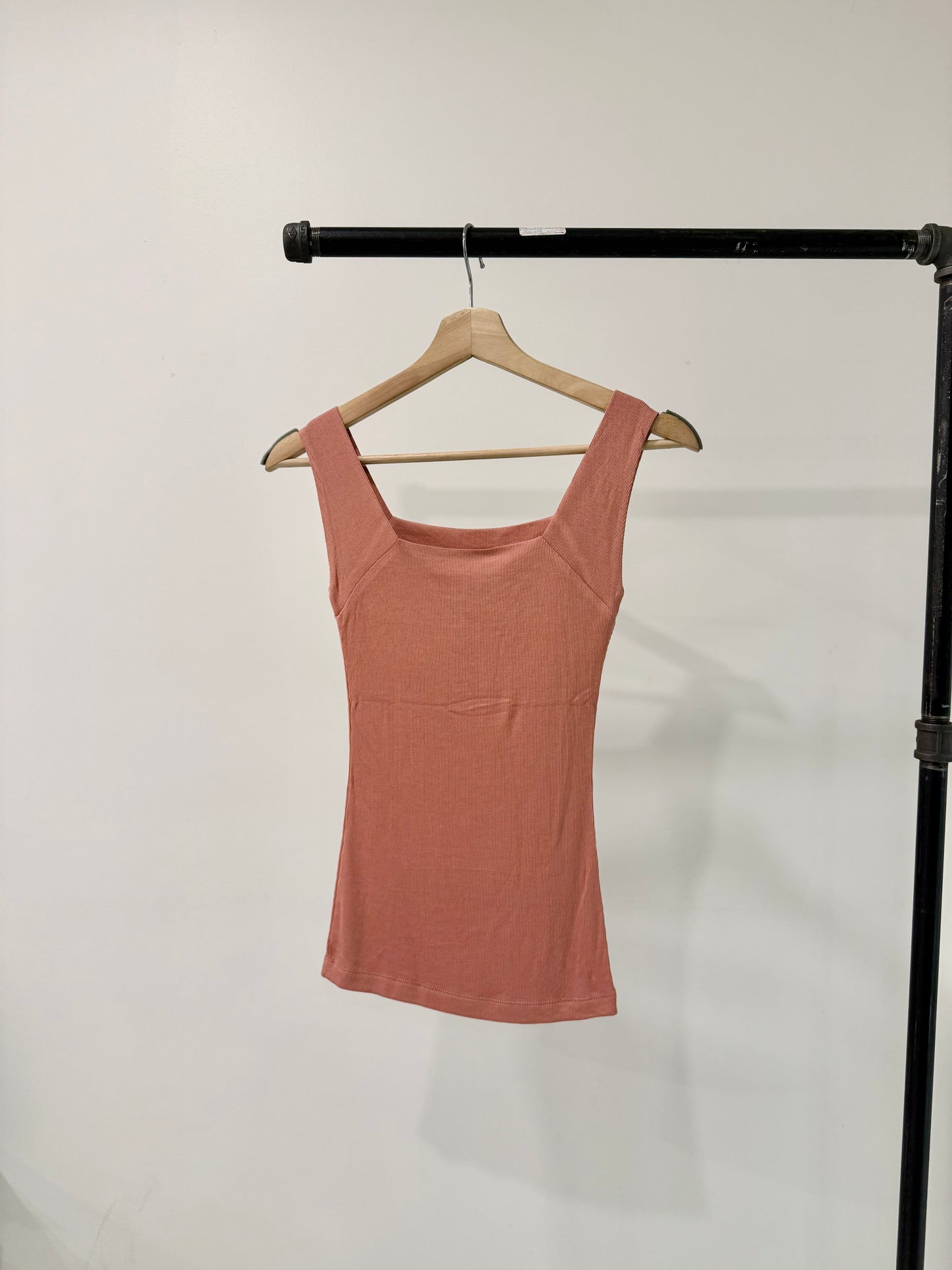 AMIRA Square-neck top