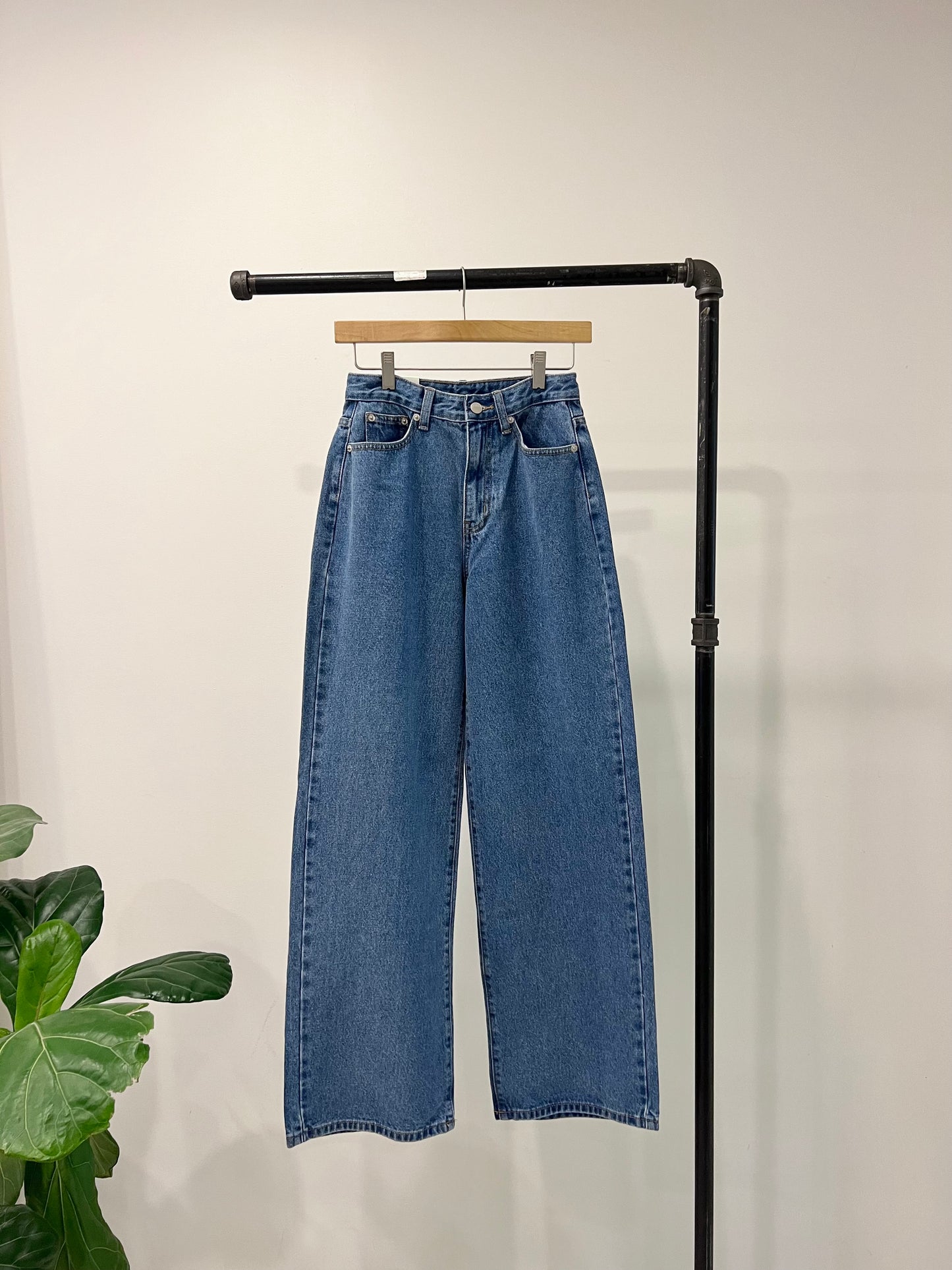 JUJU Straight leg jeans