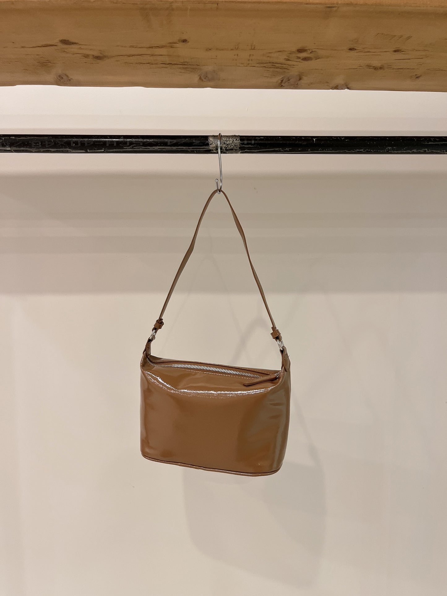 ARA Shoulder bag