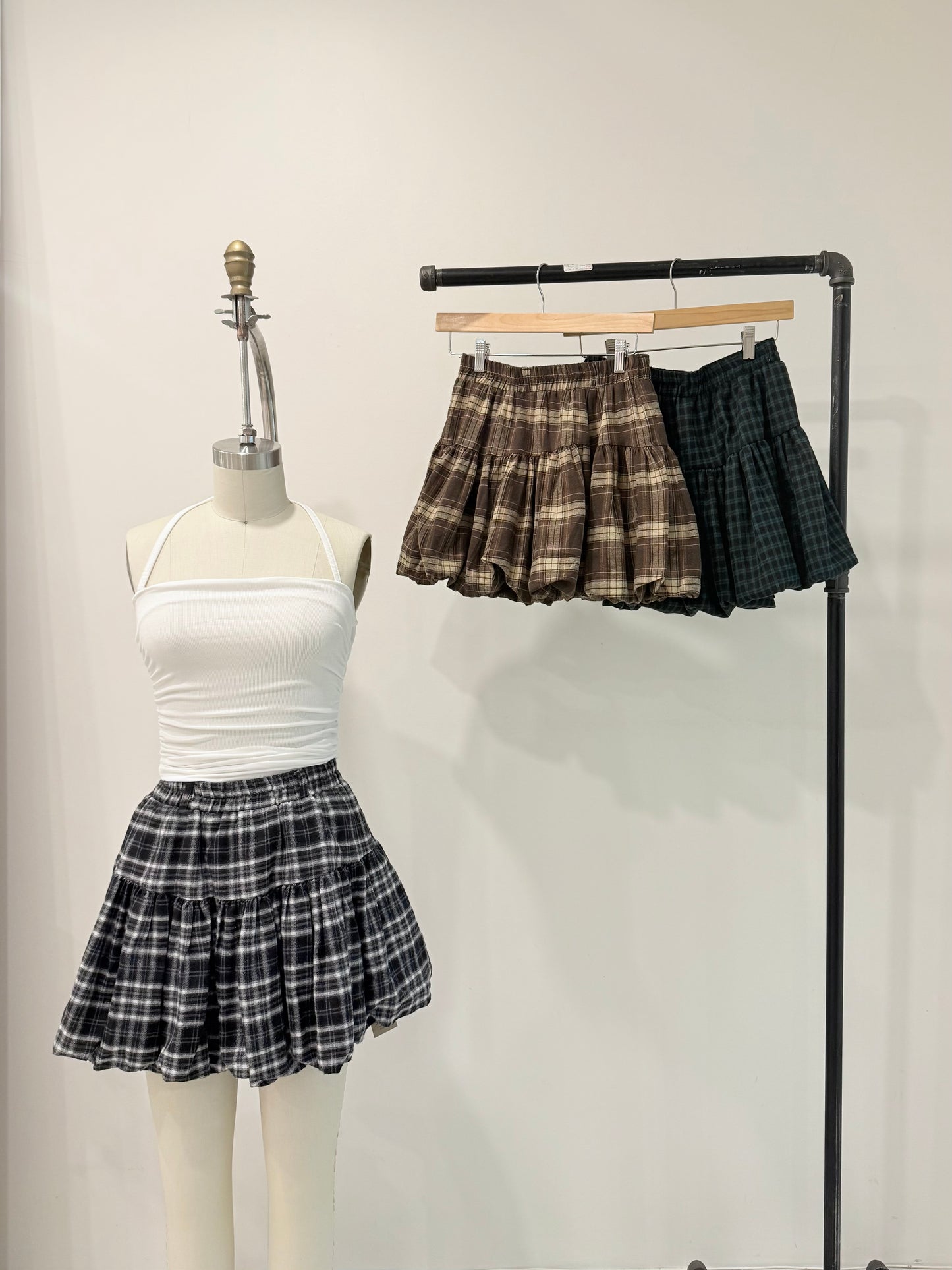 EASY Plaid mini skirt