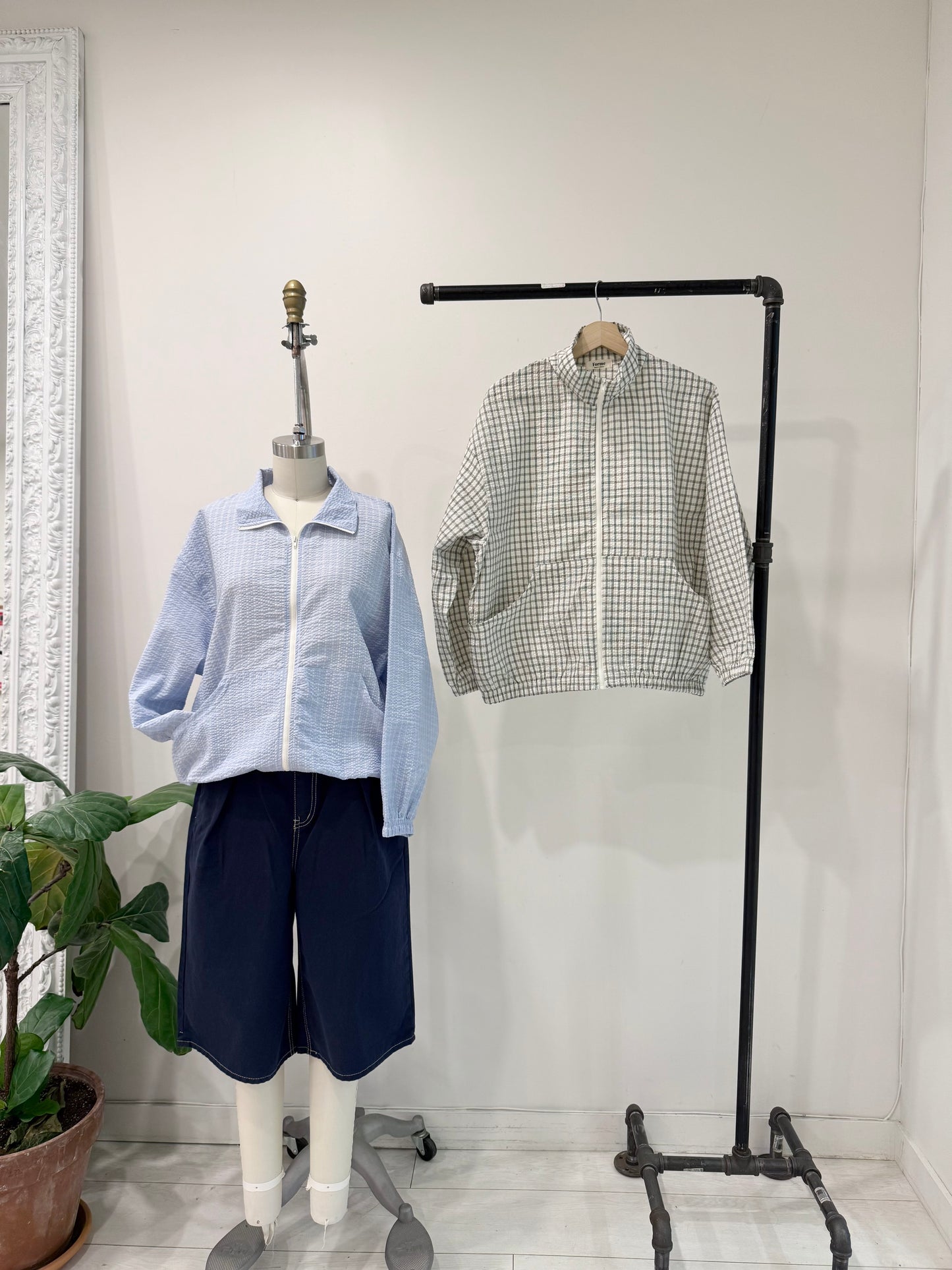 REMI Zip-up jacket