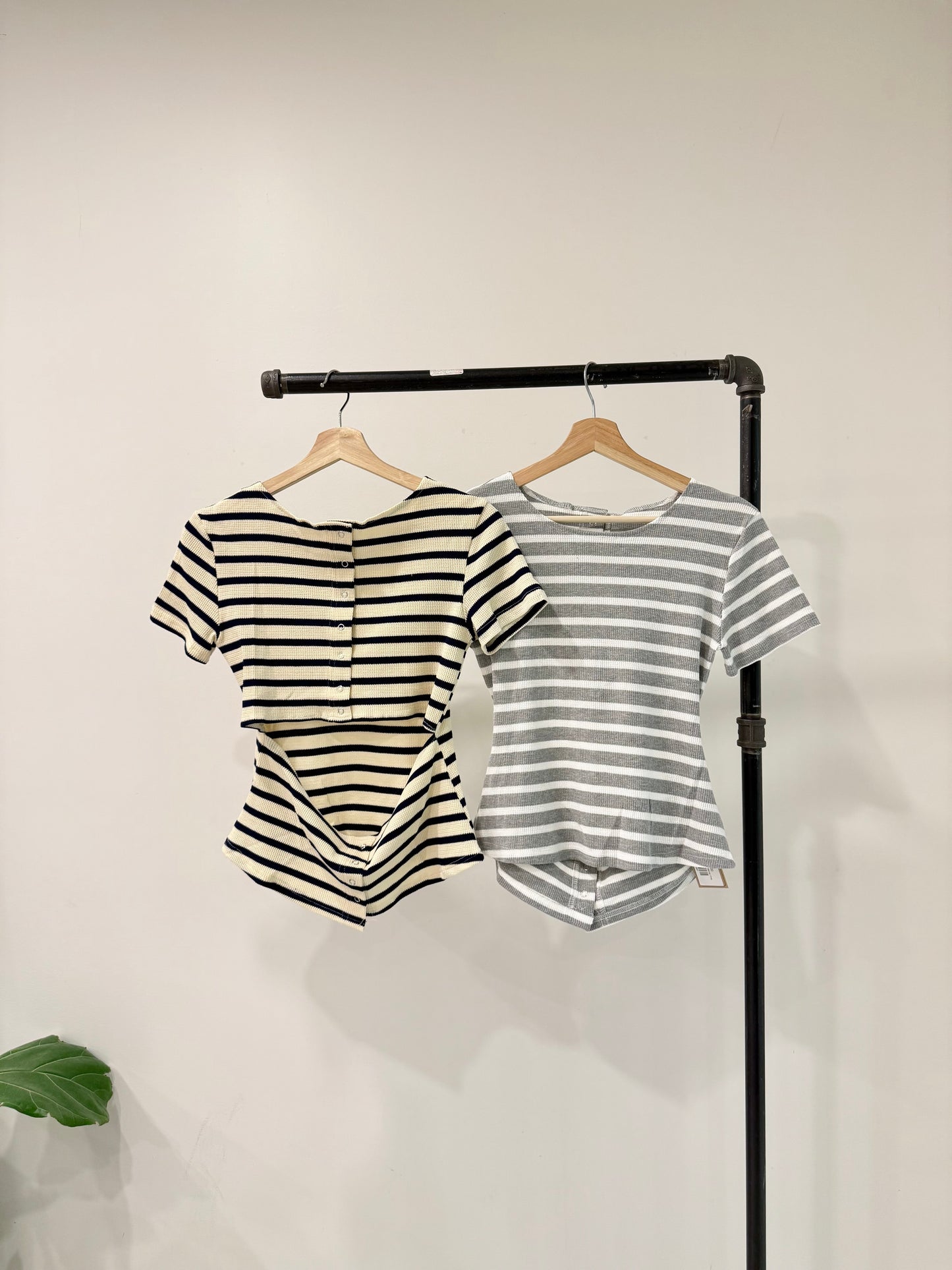 LITTO Stipe backless top