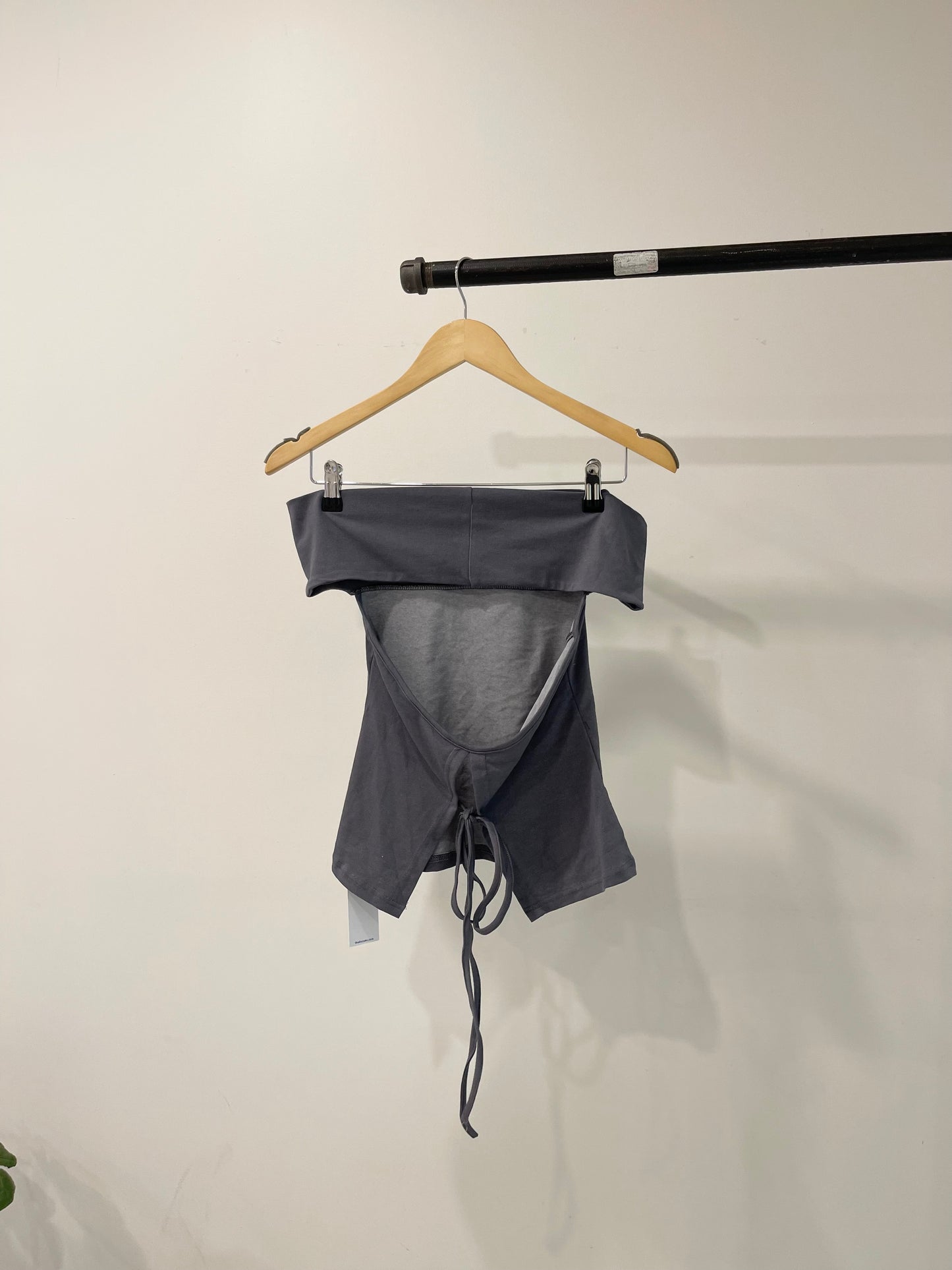 INES Off-shoulder tie-back top