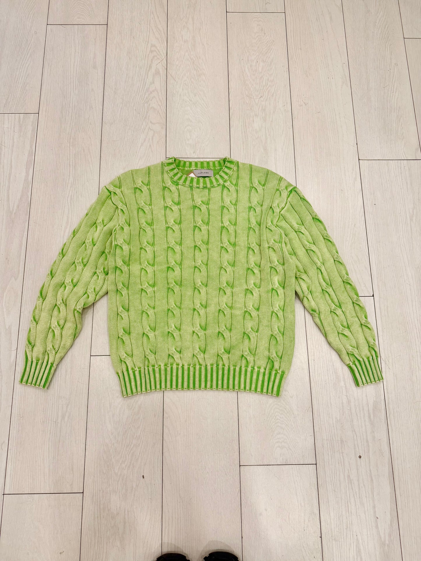 DEJAVU Neon cable-knit sweater