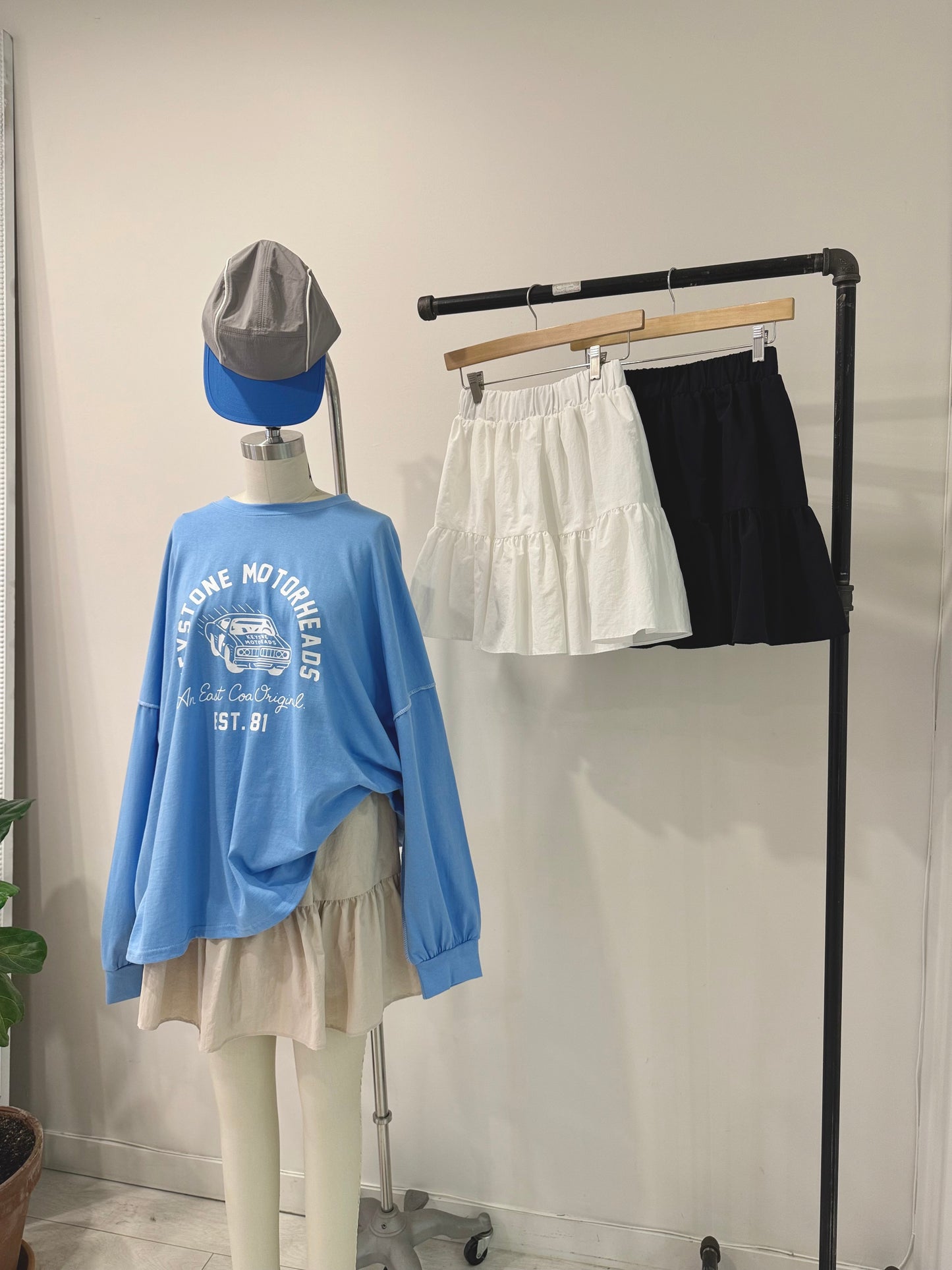 CELLO Tiered mini skirt
