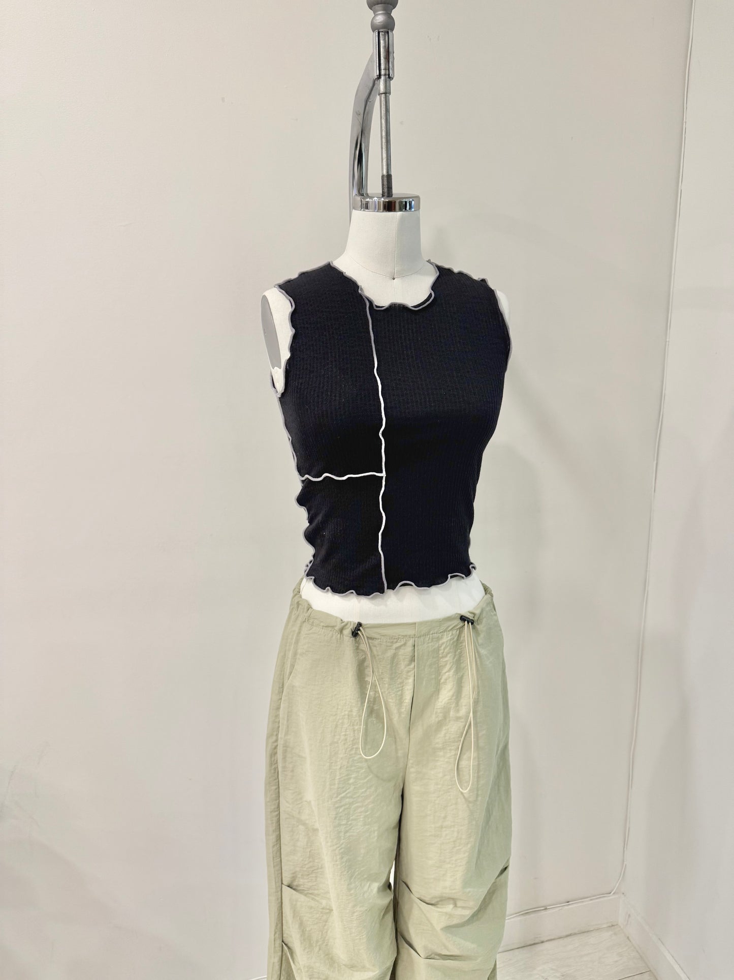 ELSIE Lettuce edge tanktop