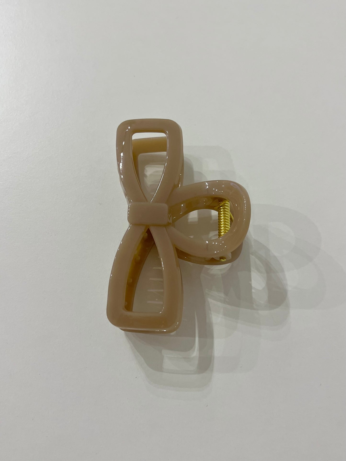 TIGO Large bow hair claw