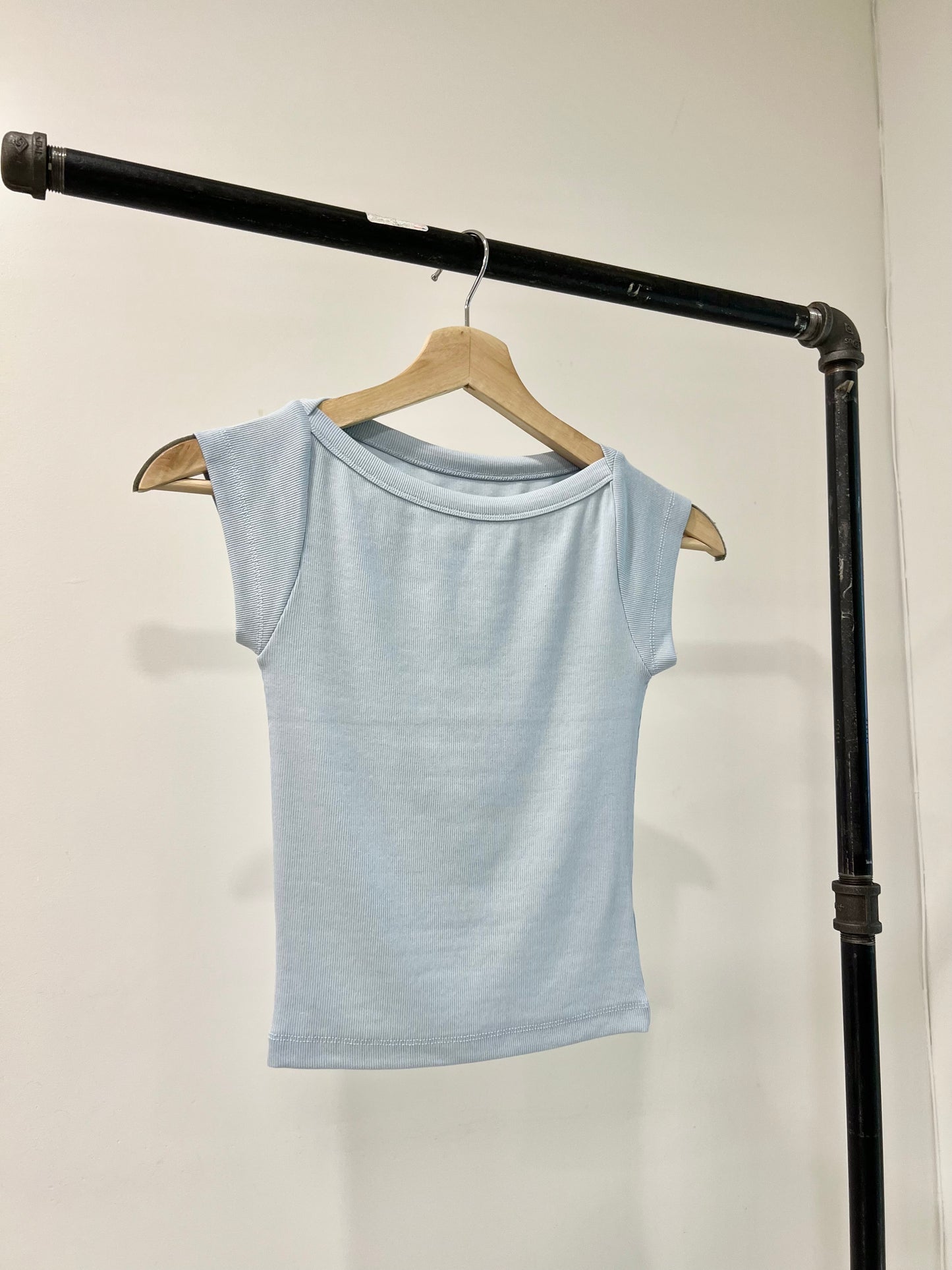 CODA Boat-neckline tee