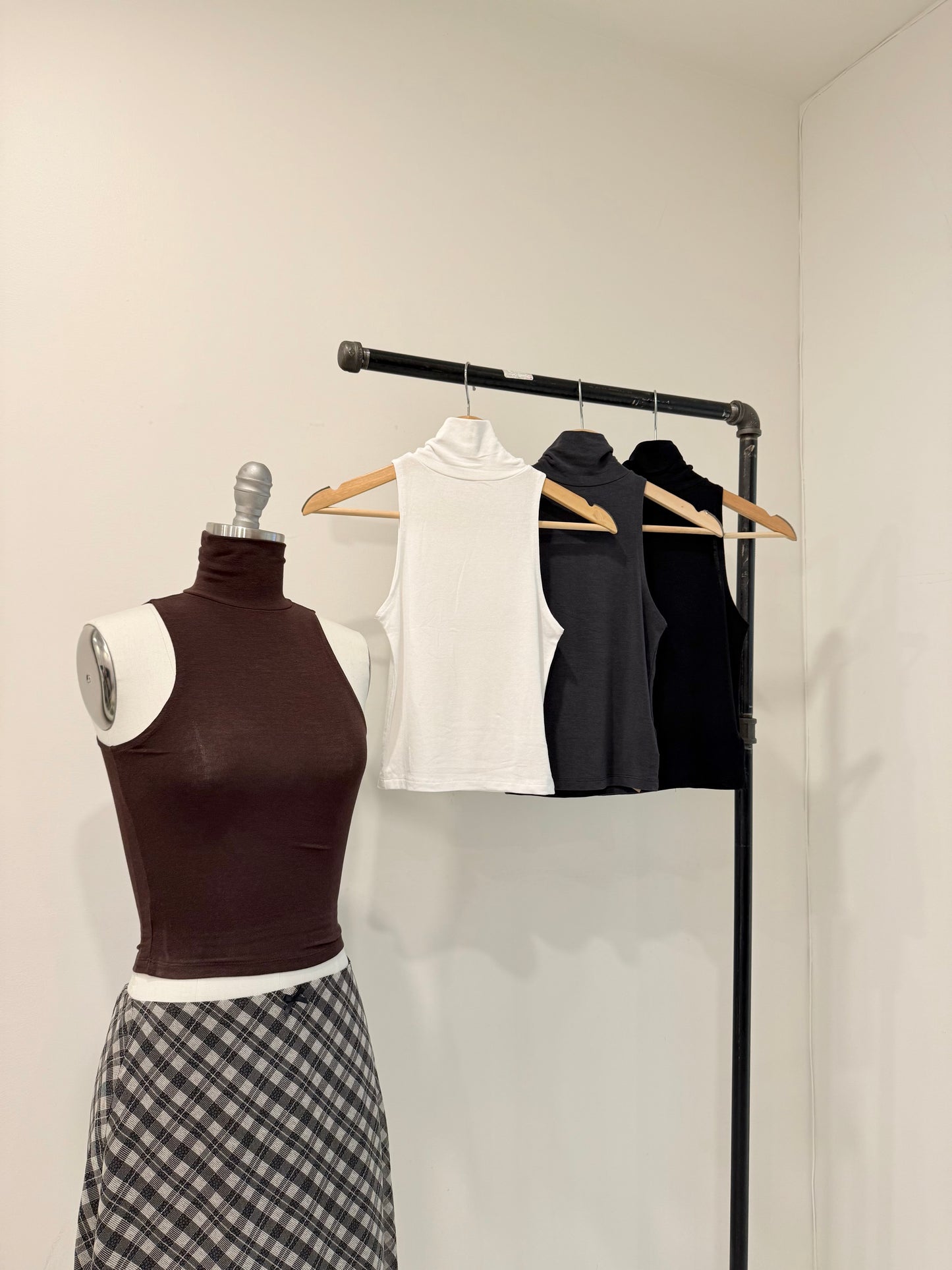 KEIRA Soft basic turtleneck