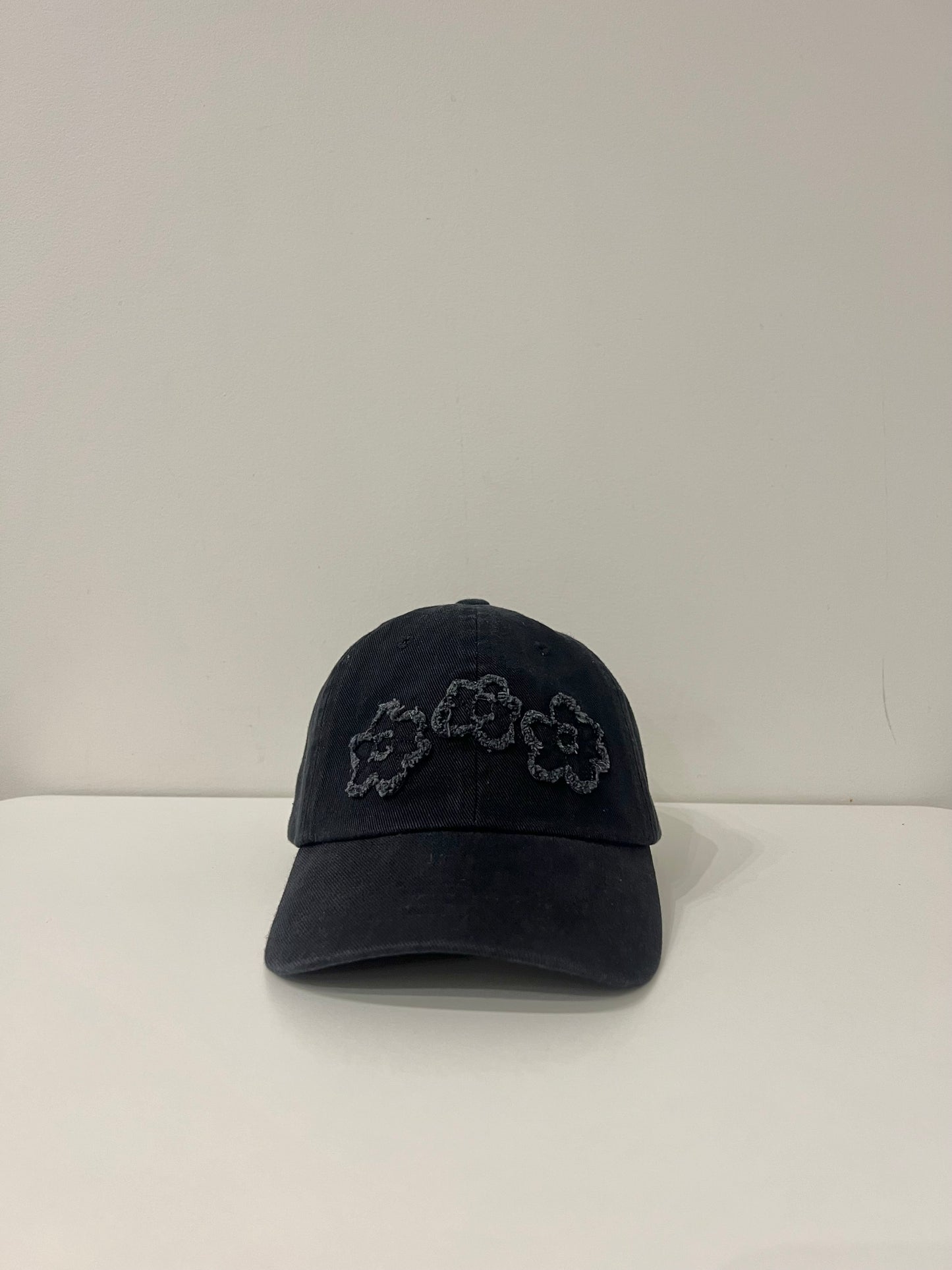 HII Flower patch denim cap