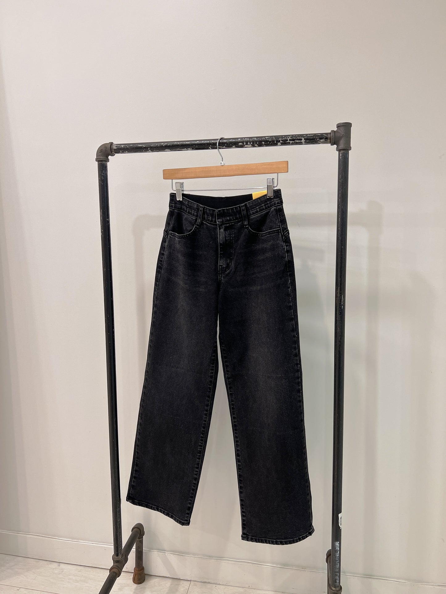 JURI Straight legged jeans