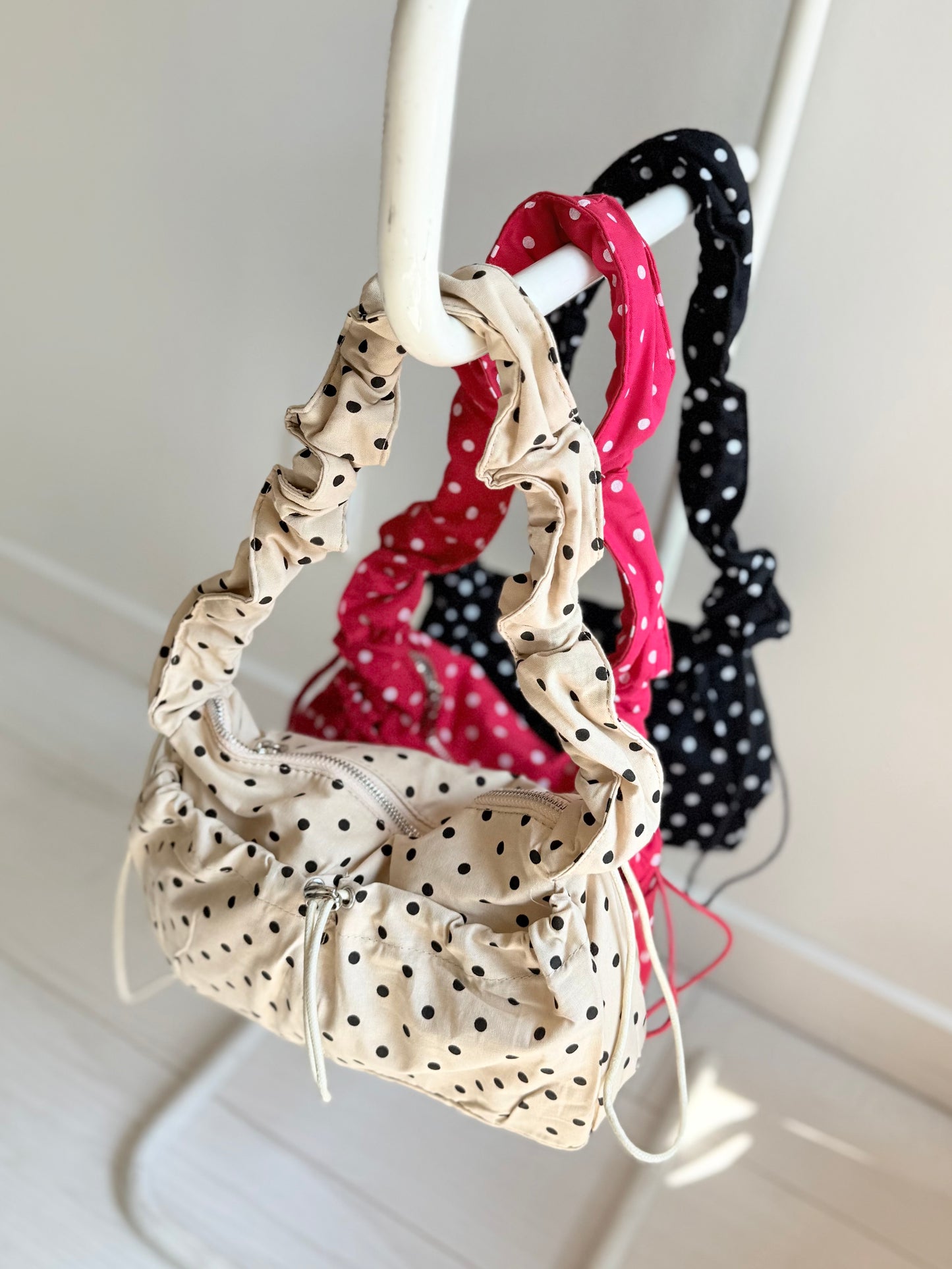 TANGO Polkadot scrunchy bag