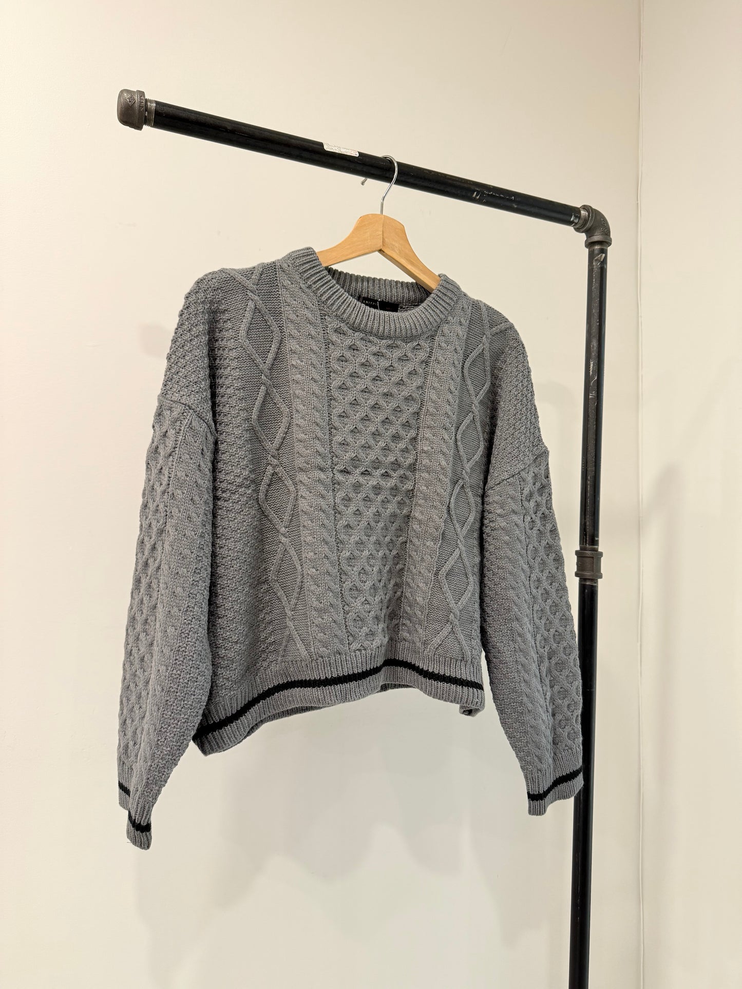 WENA Cable-knit sweater
