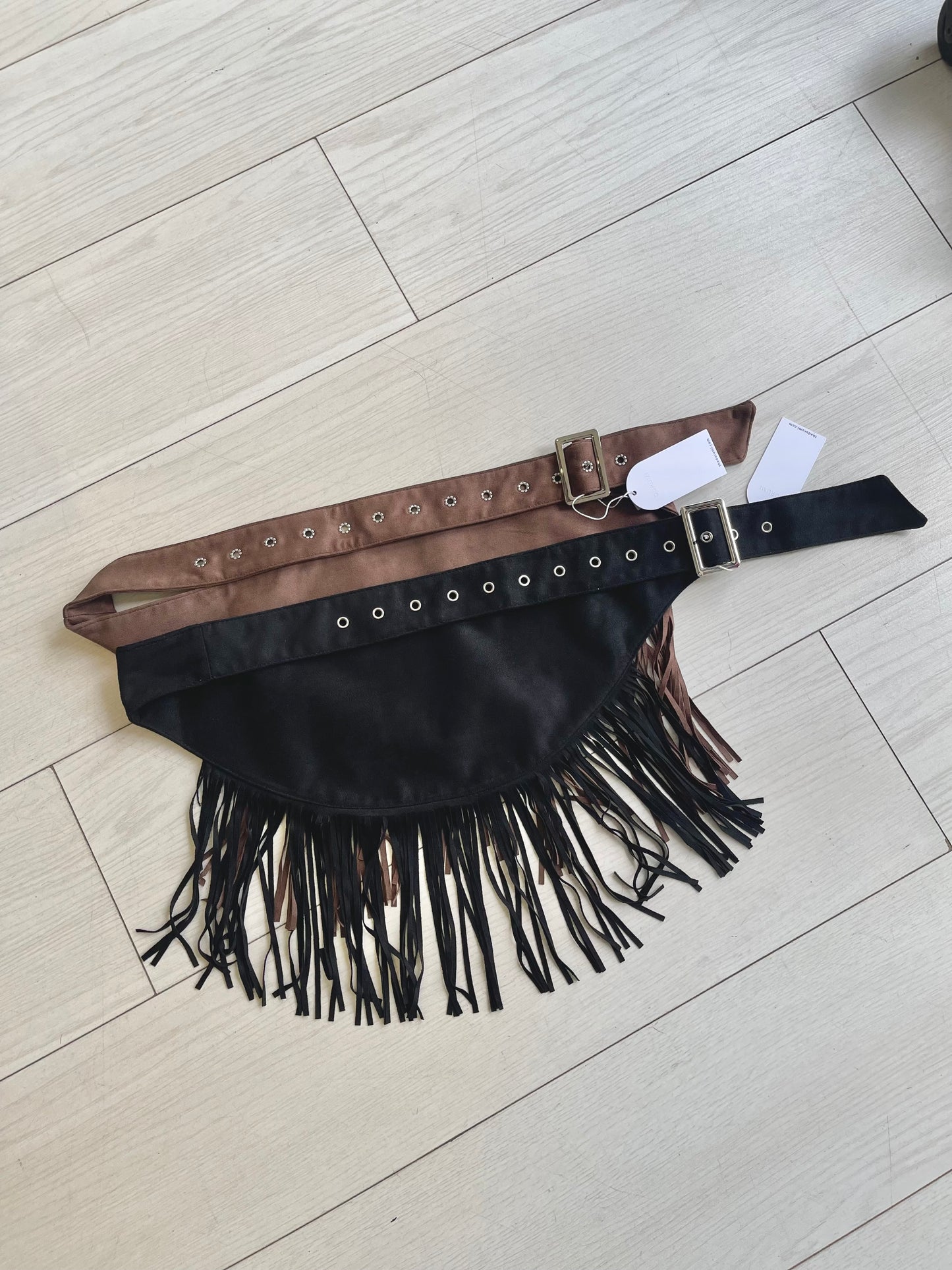 DAKOTA Fringe suede belt