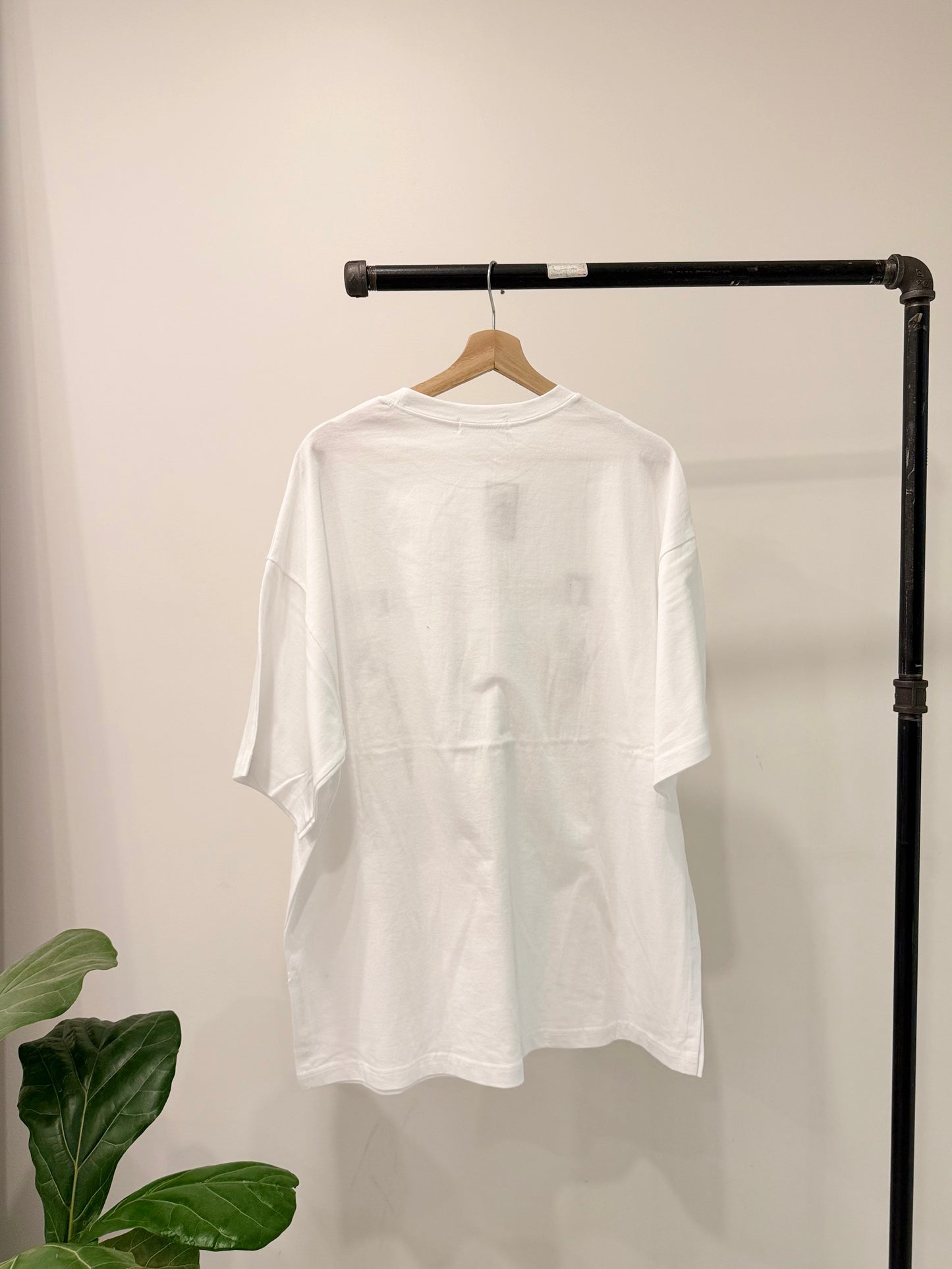 NEO Oversized graphic tee