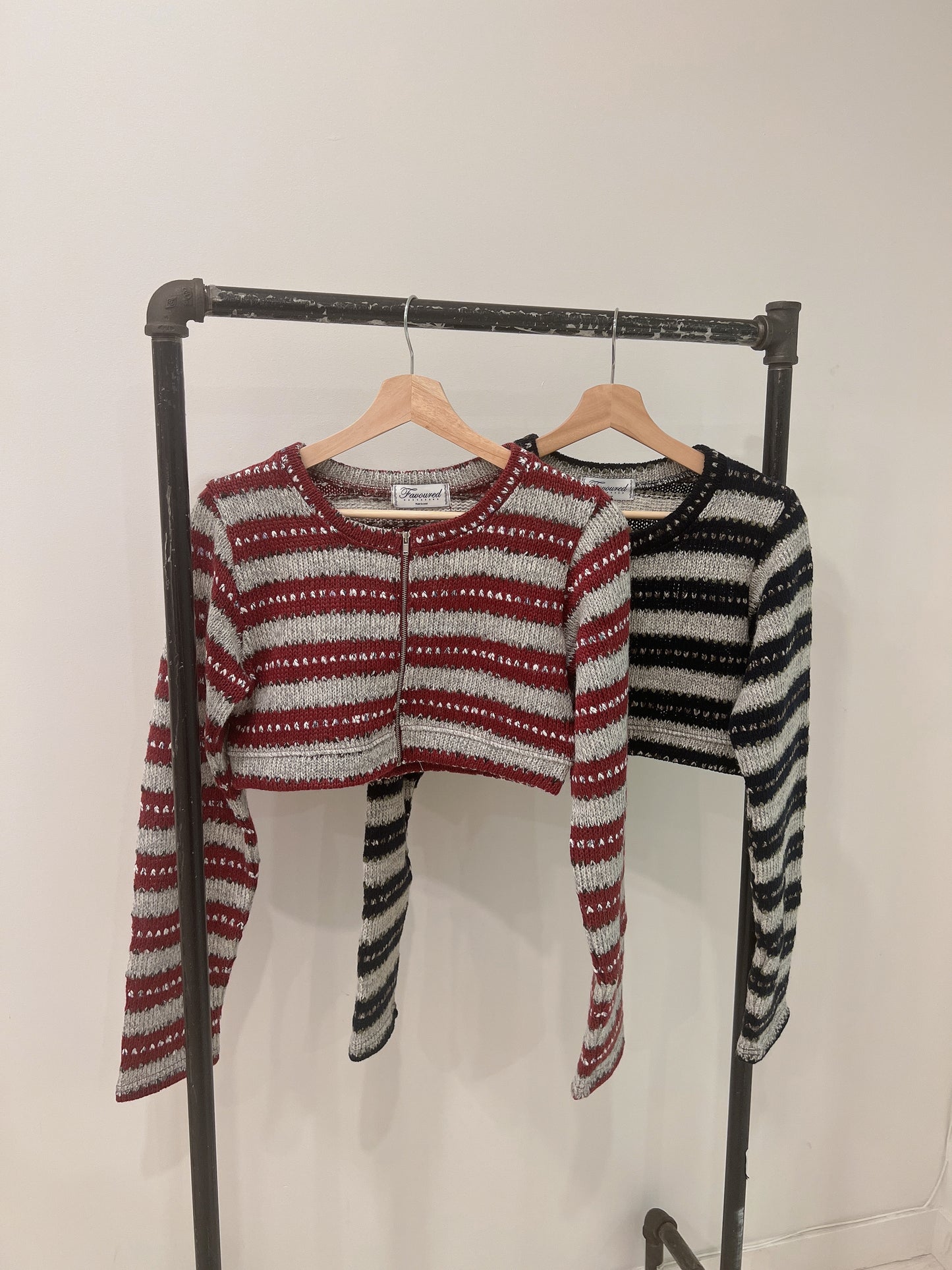 ERIN Cropped zip-up sweater