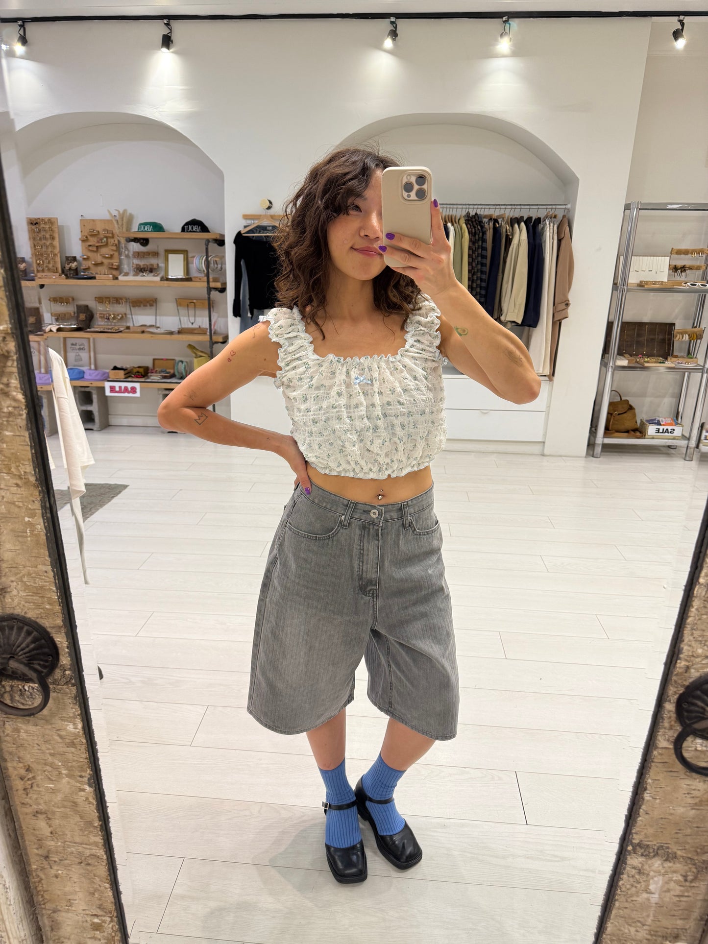 AMOURA Floral bubble top