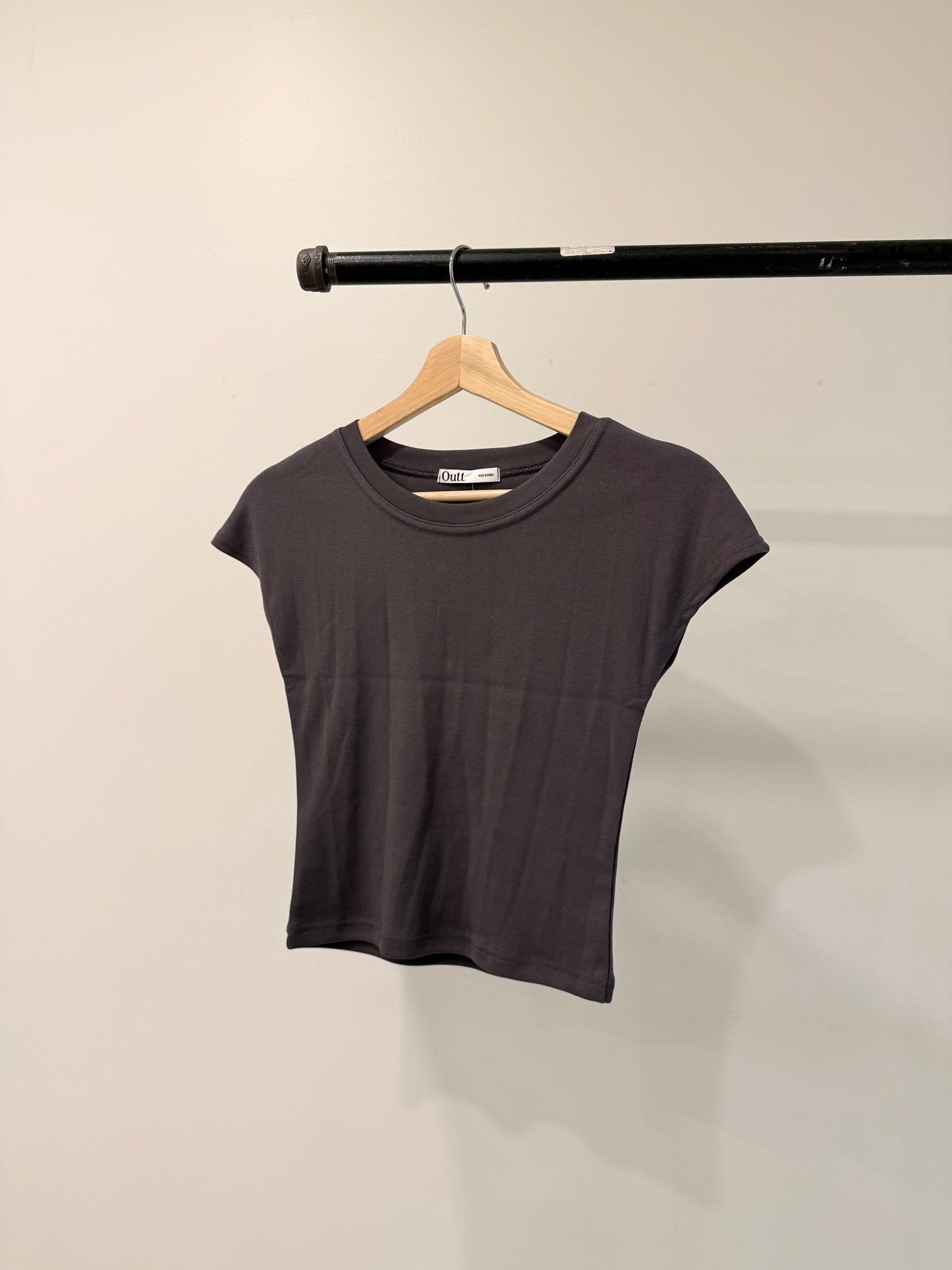 TORTO Capped sleeve tee