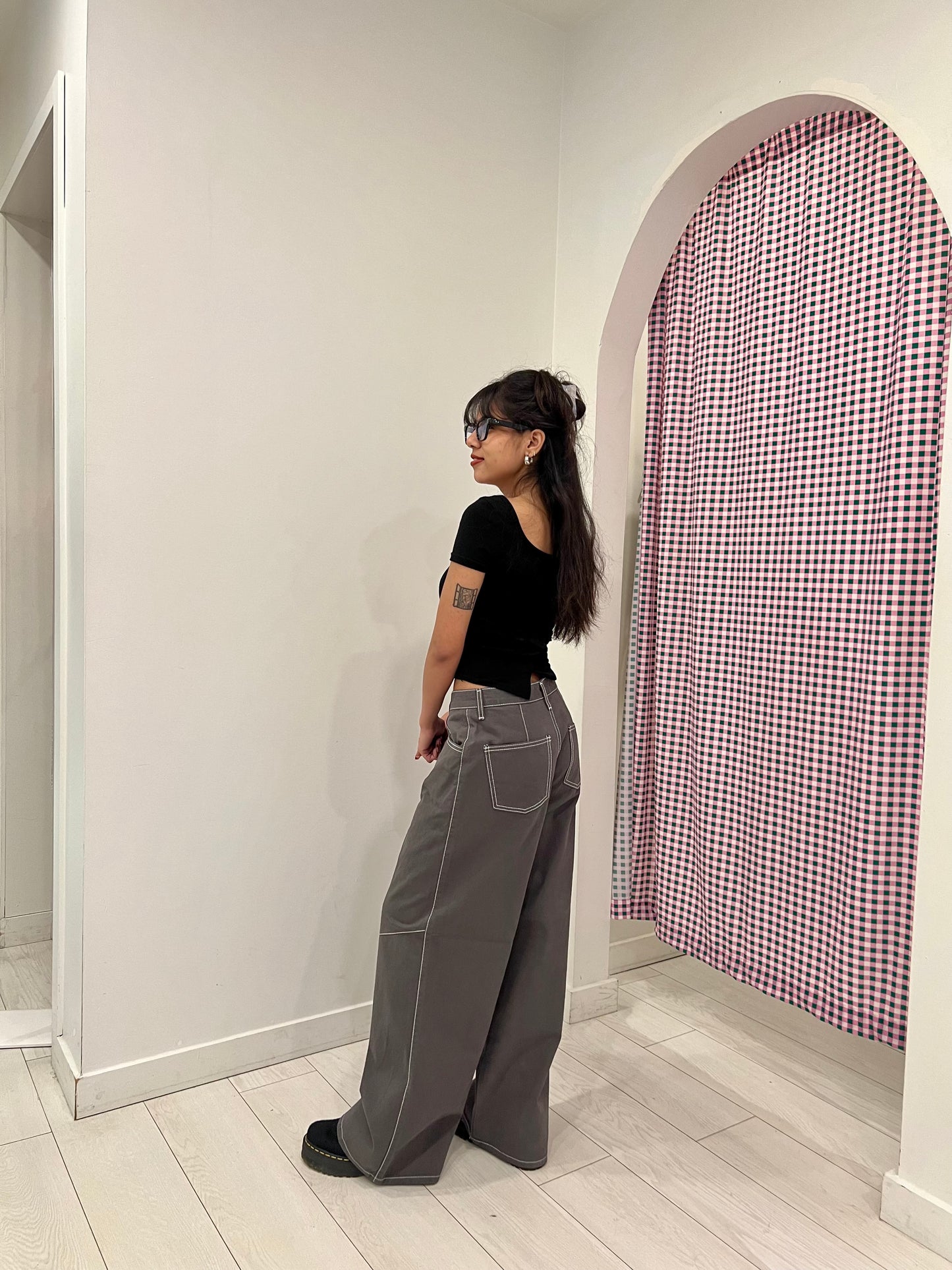 DAIEN Stitch pants