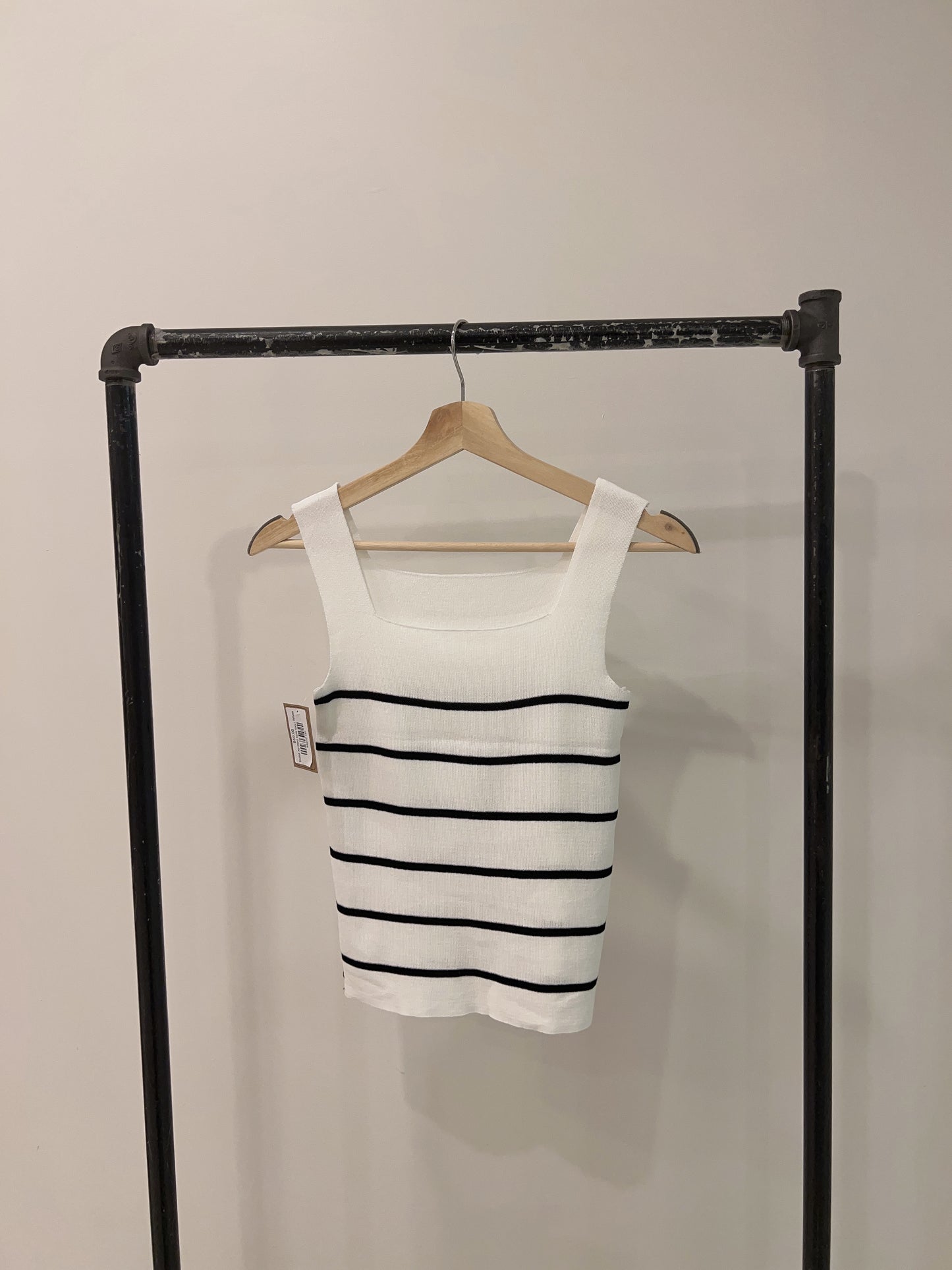 TARA Knitted tank top