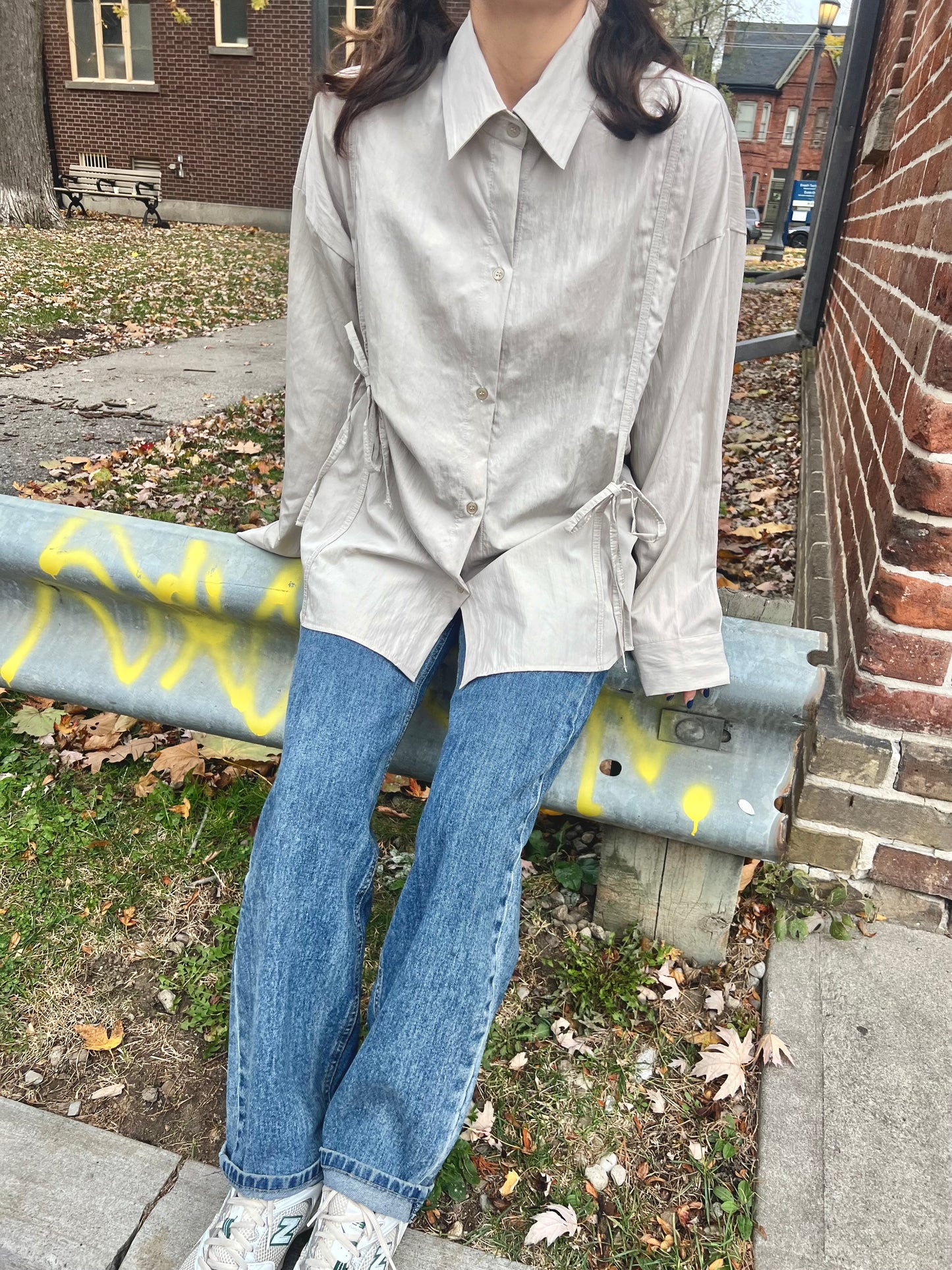 MONI Tie shirt