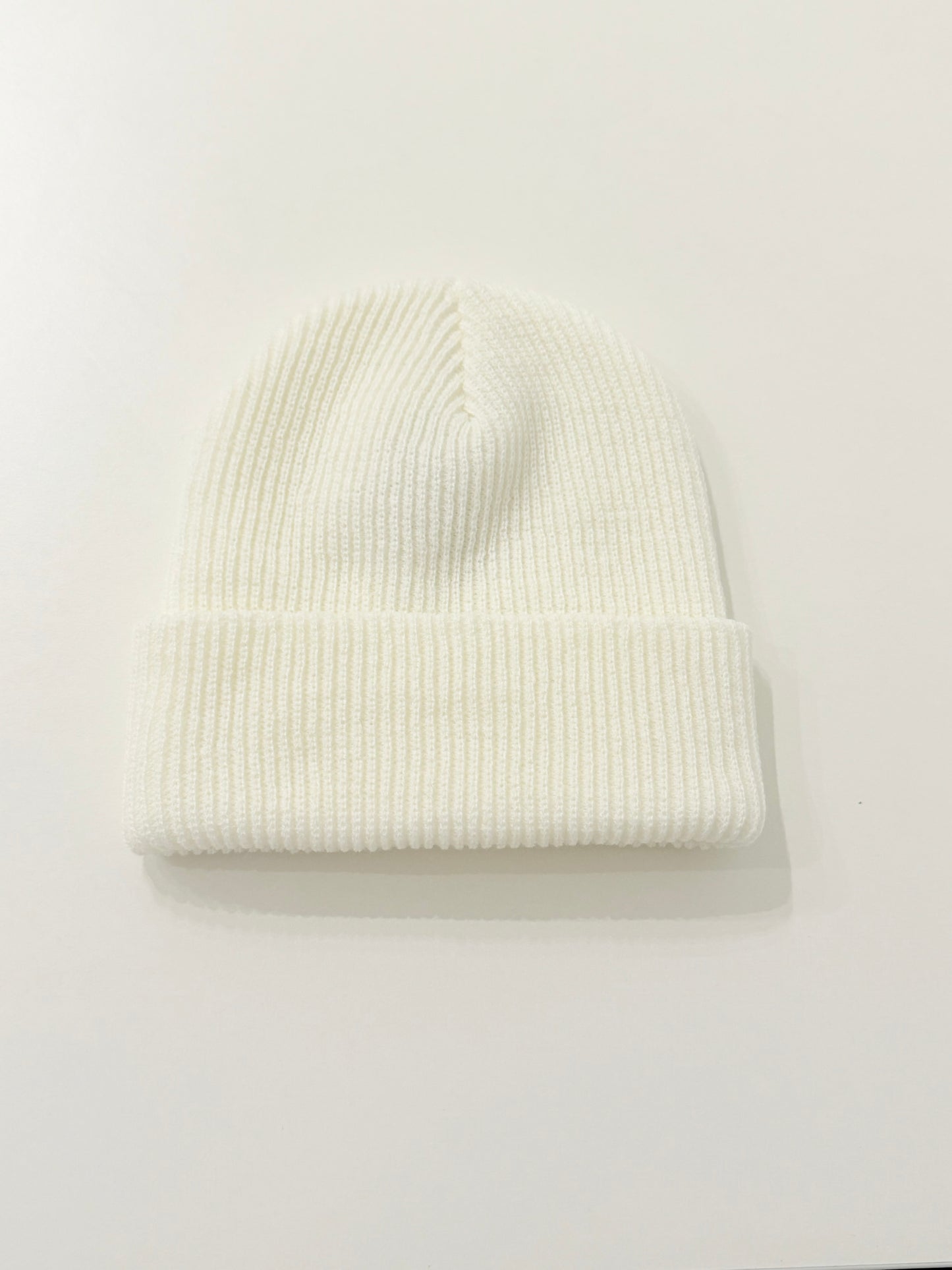 ISHA Eyelet beanie