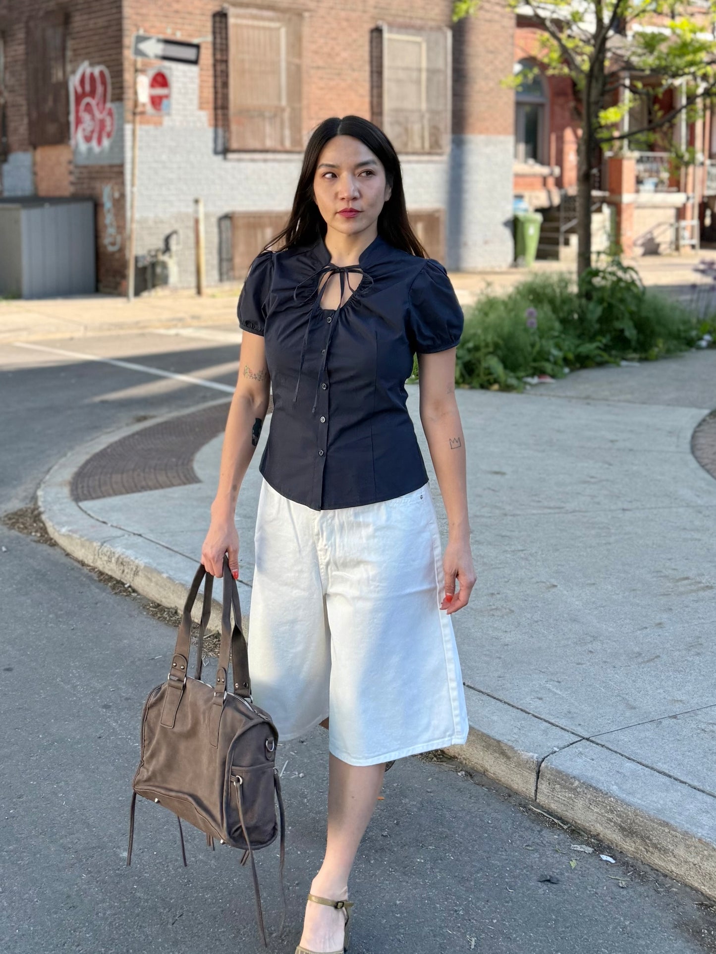HARLOW Belted washed bag