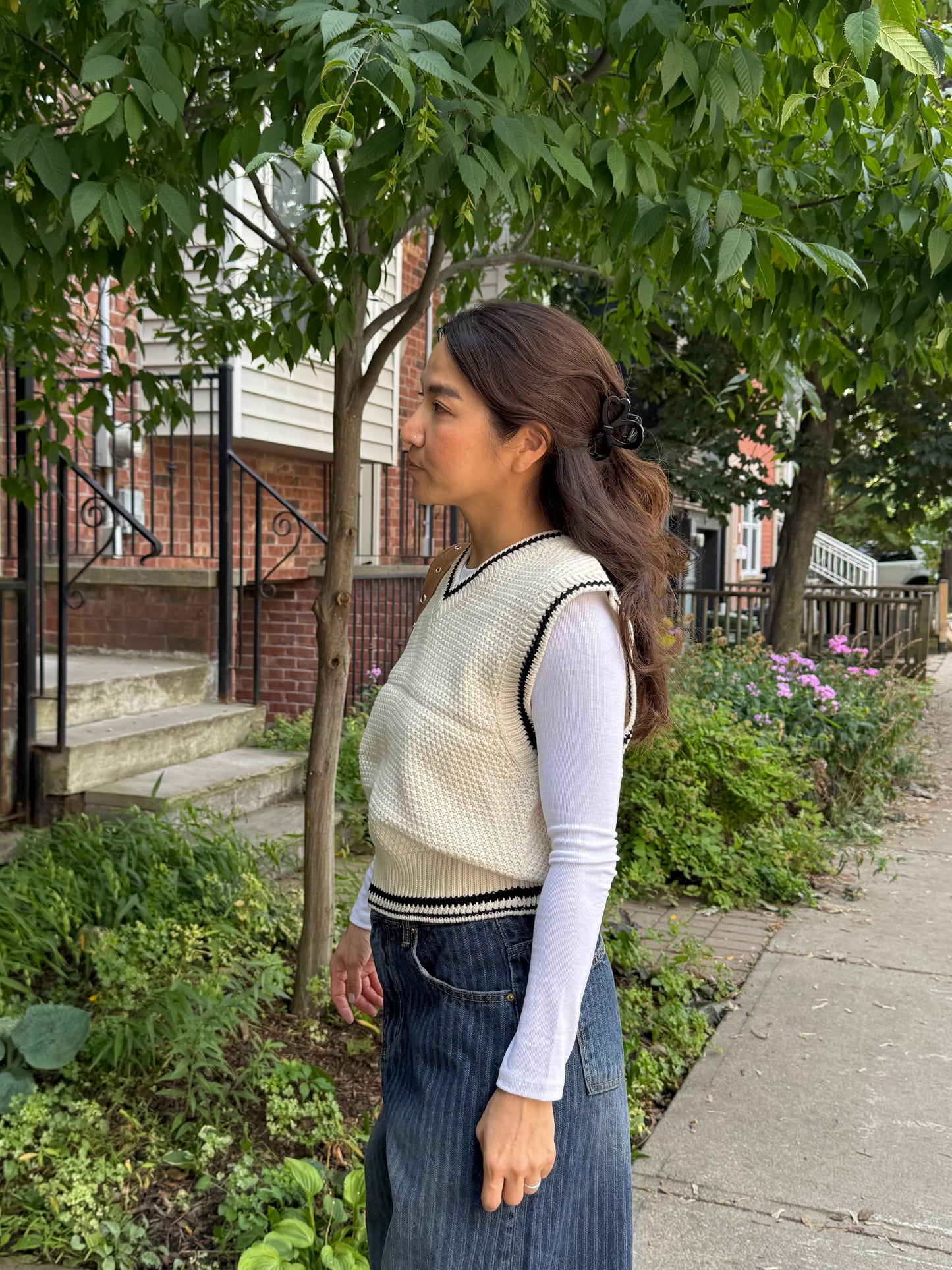 KIND Knit vest