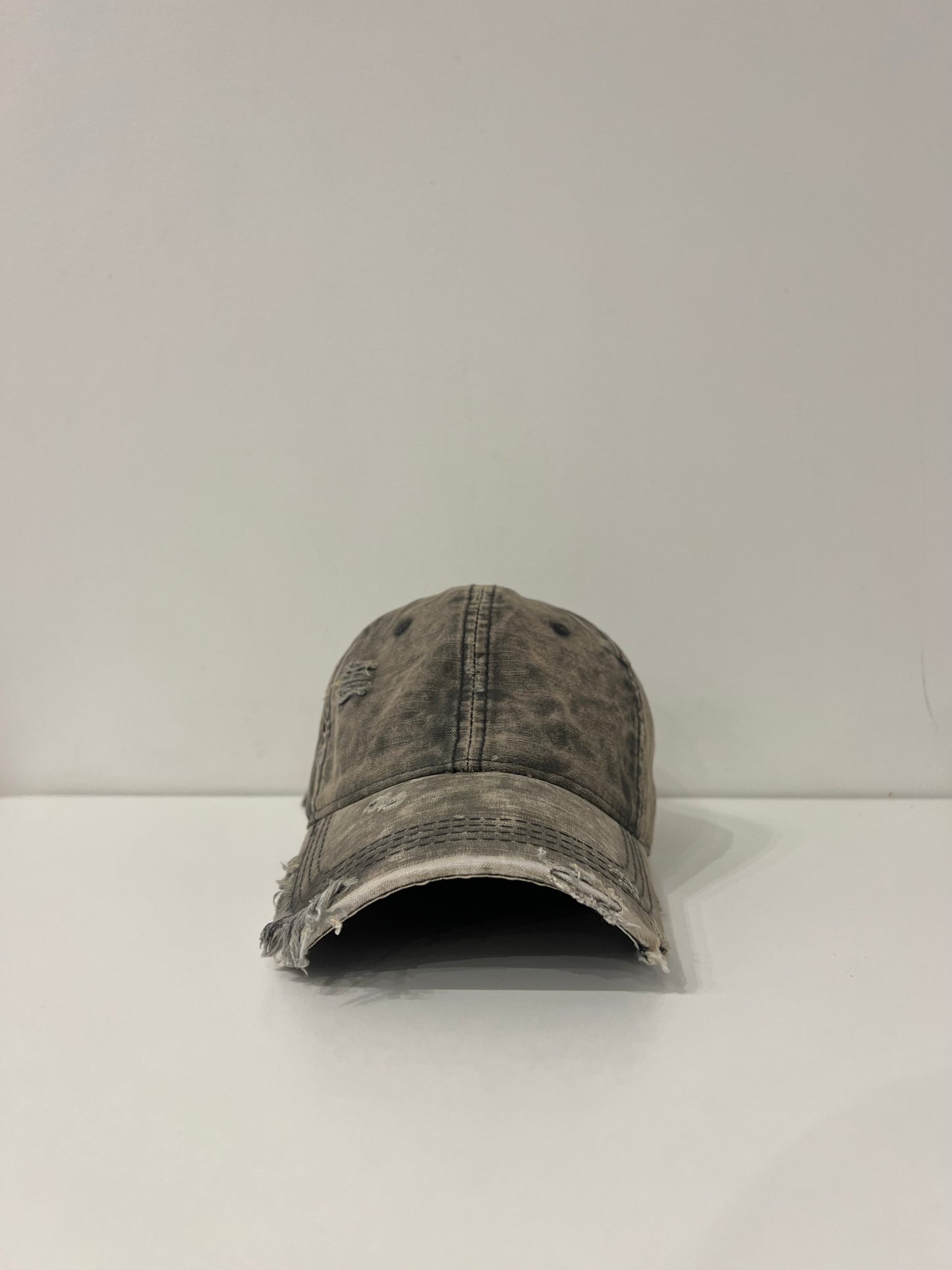 YOO Distressed cap