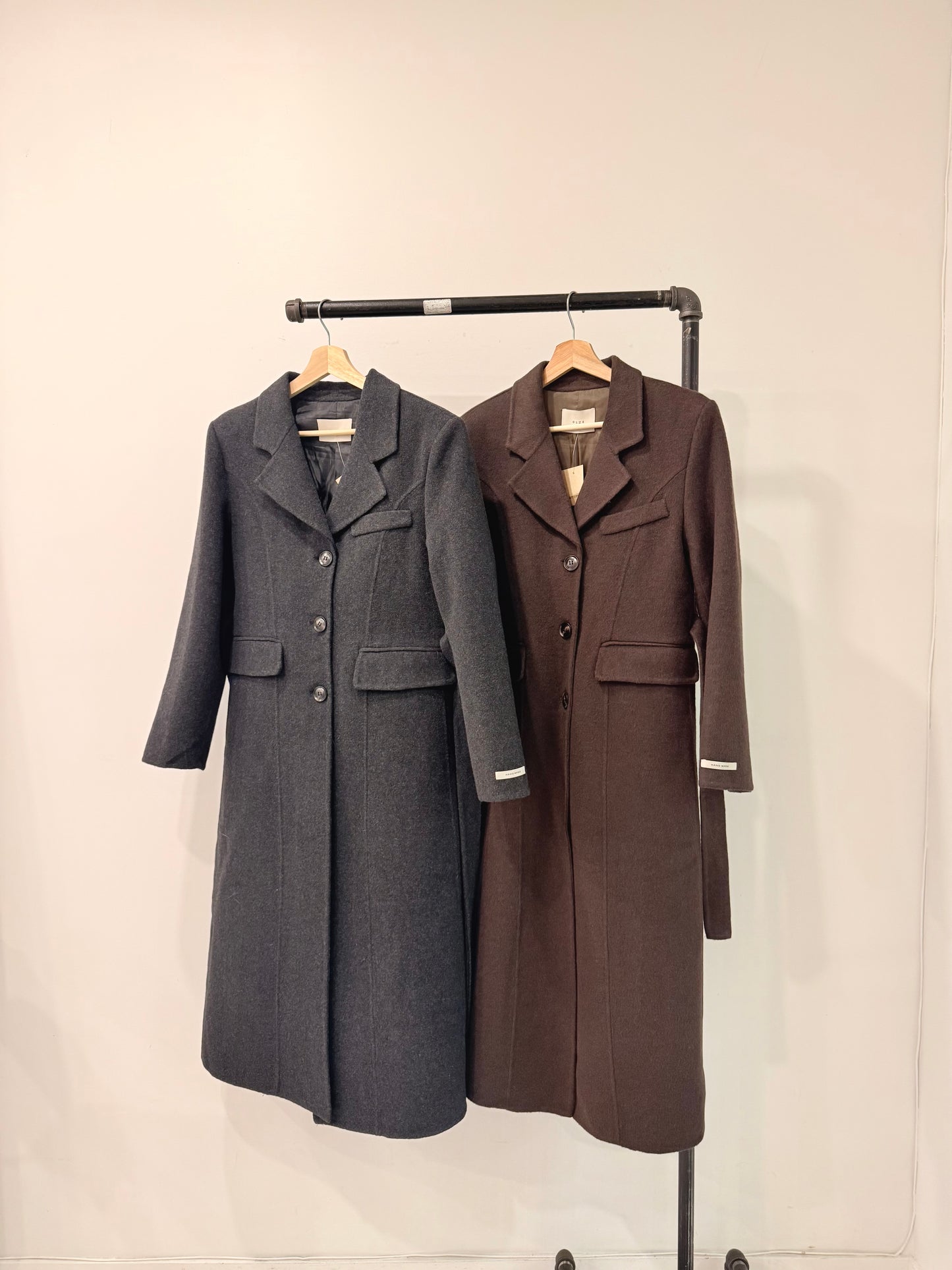 LEVEL Wool coat