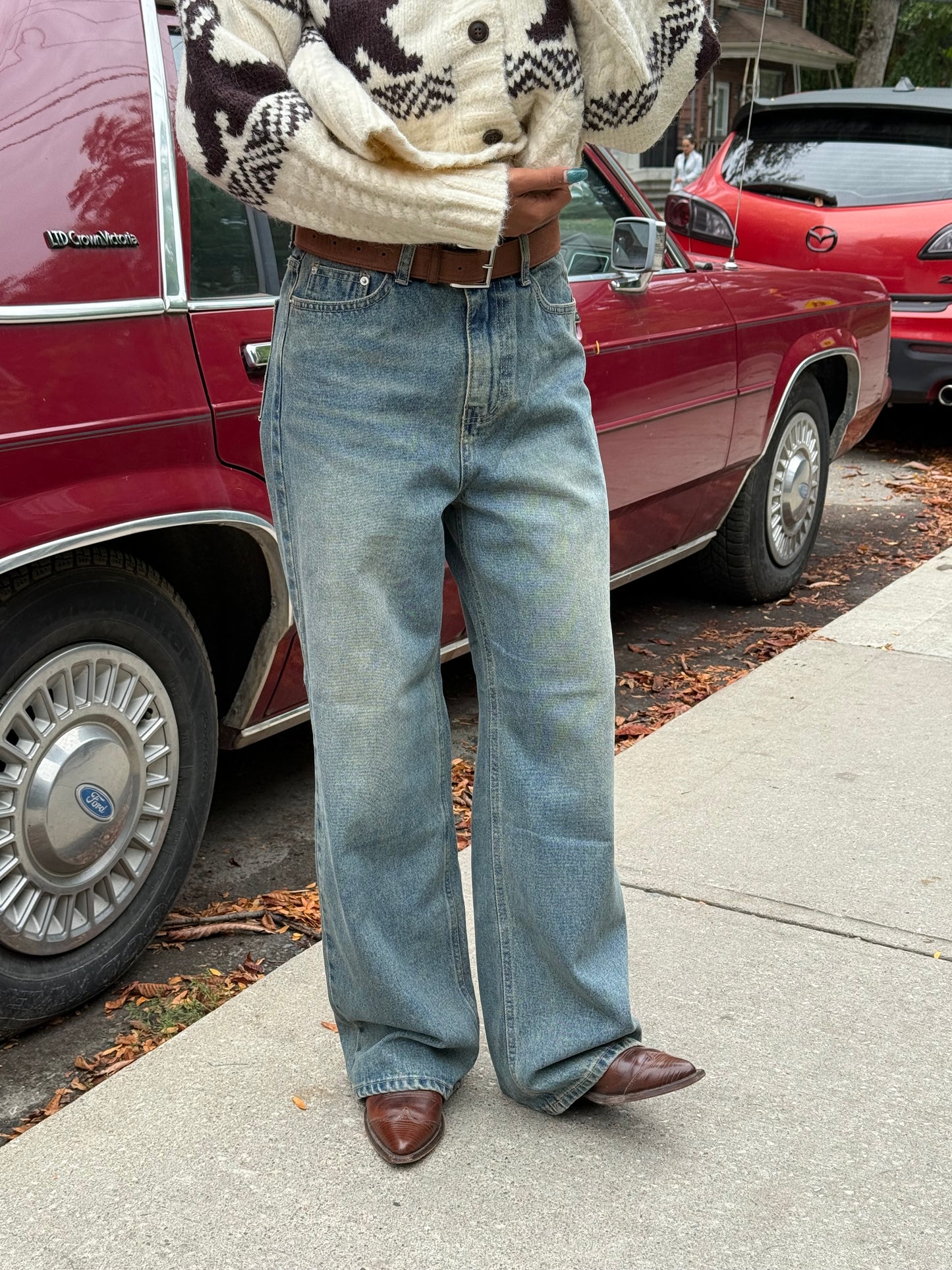SENCH Straight legged jeans