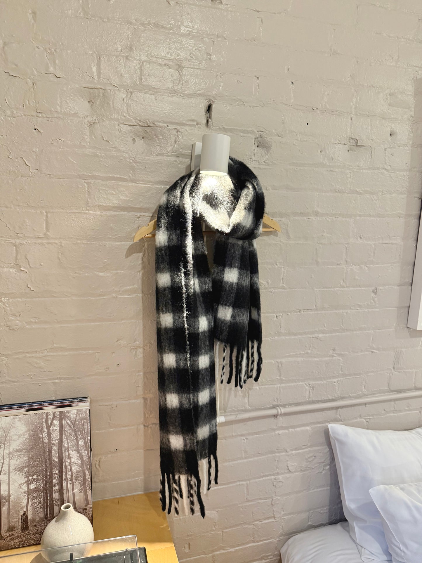 KUSA Checker scarf