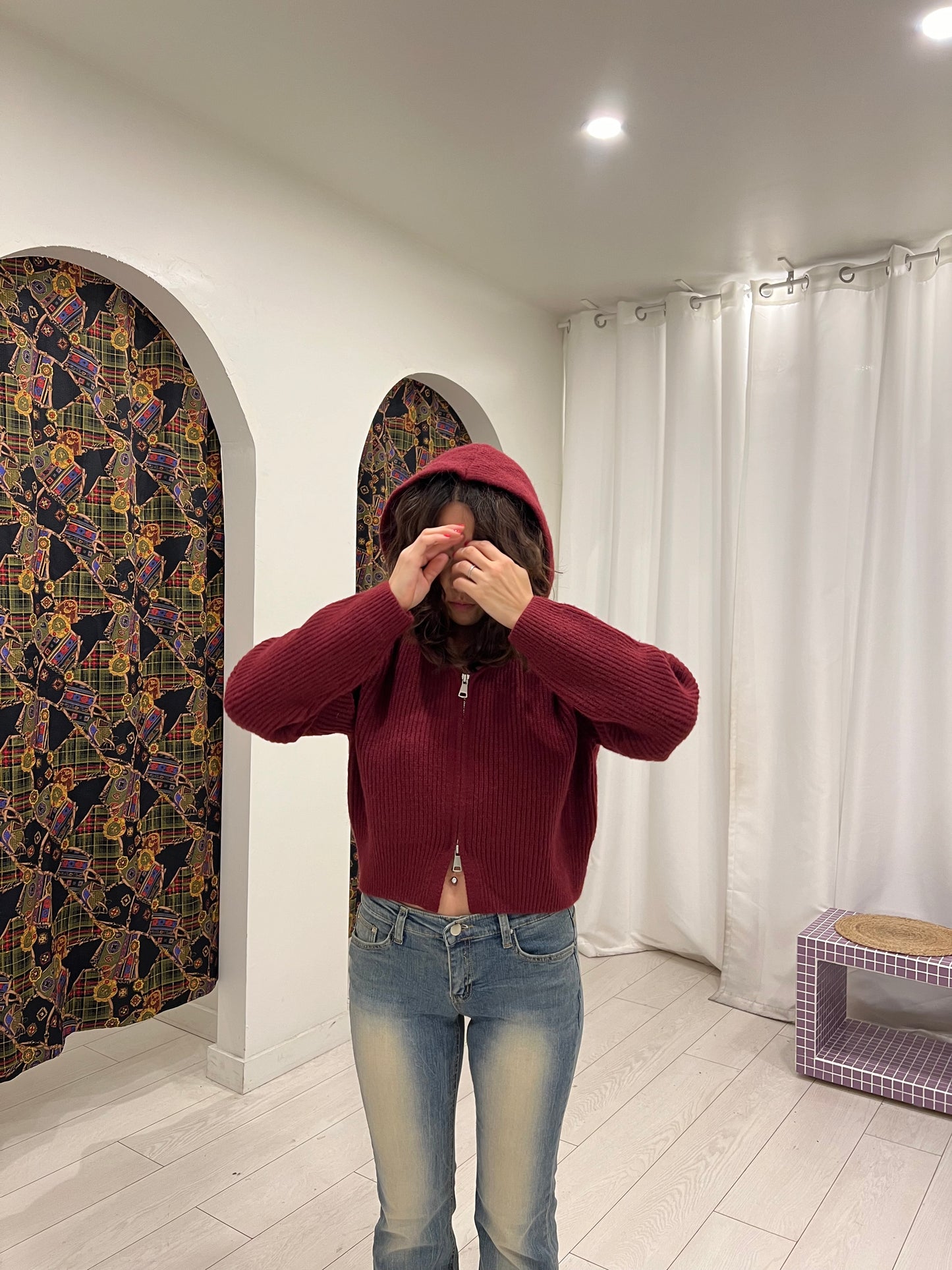 DING Hooded sweater