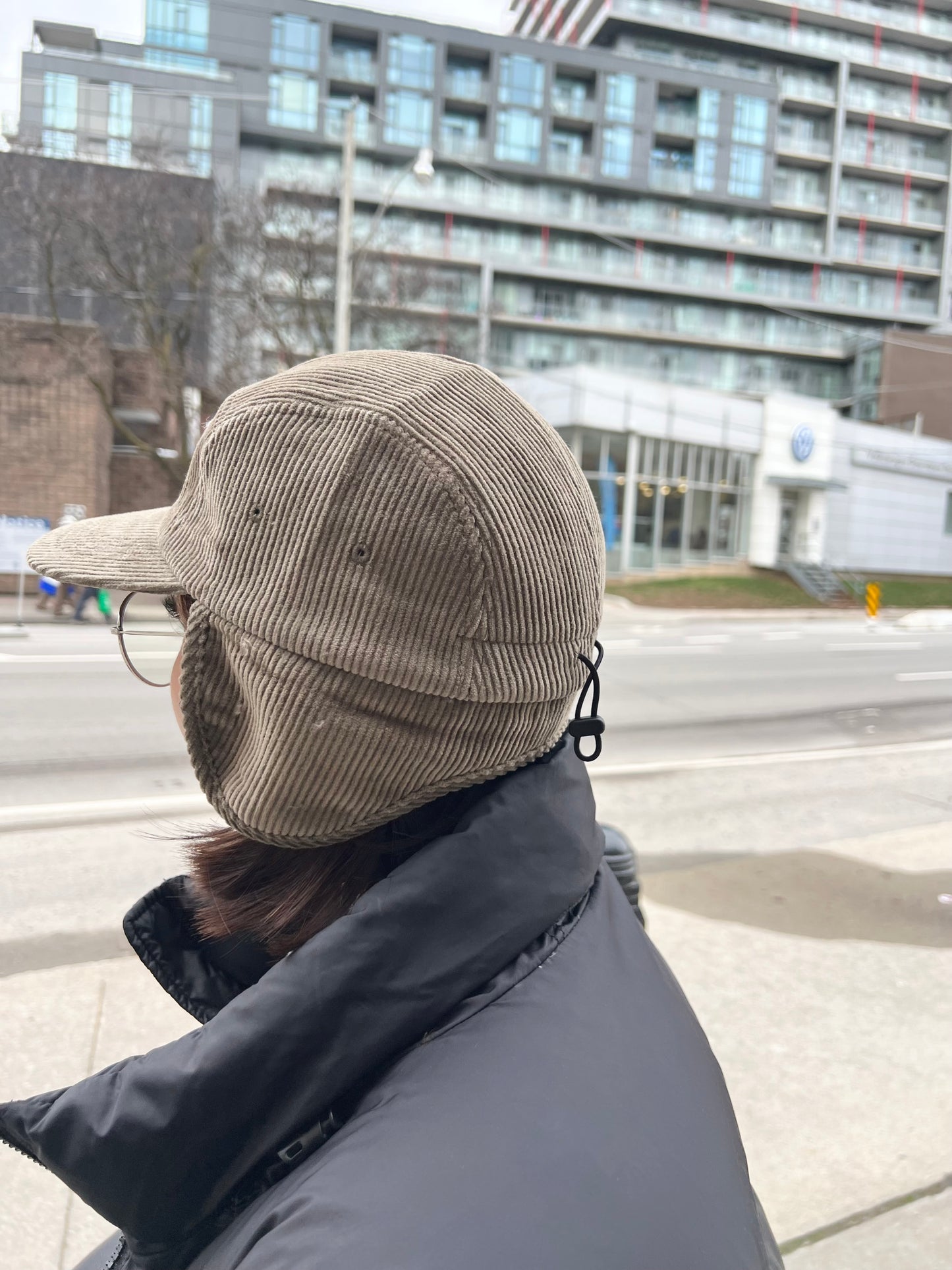 MAIN Corduroy trapper hat