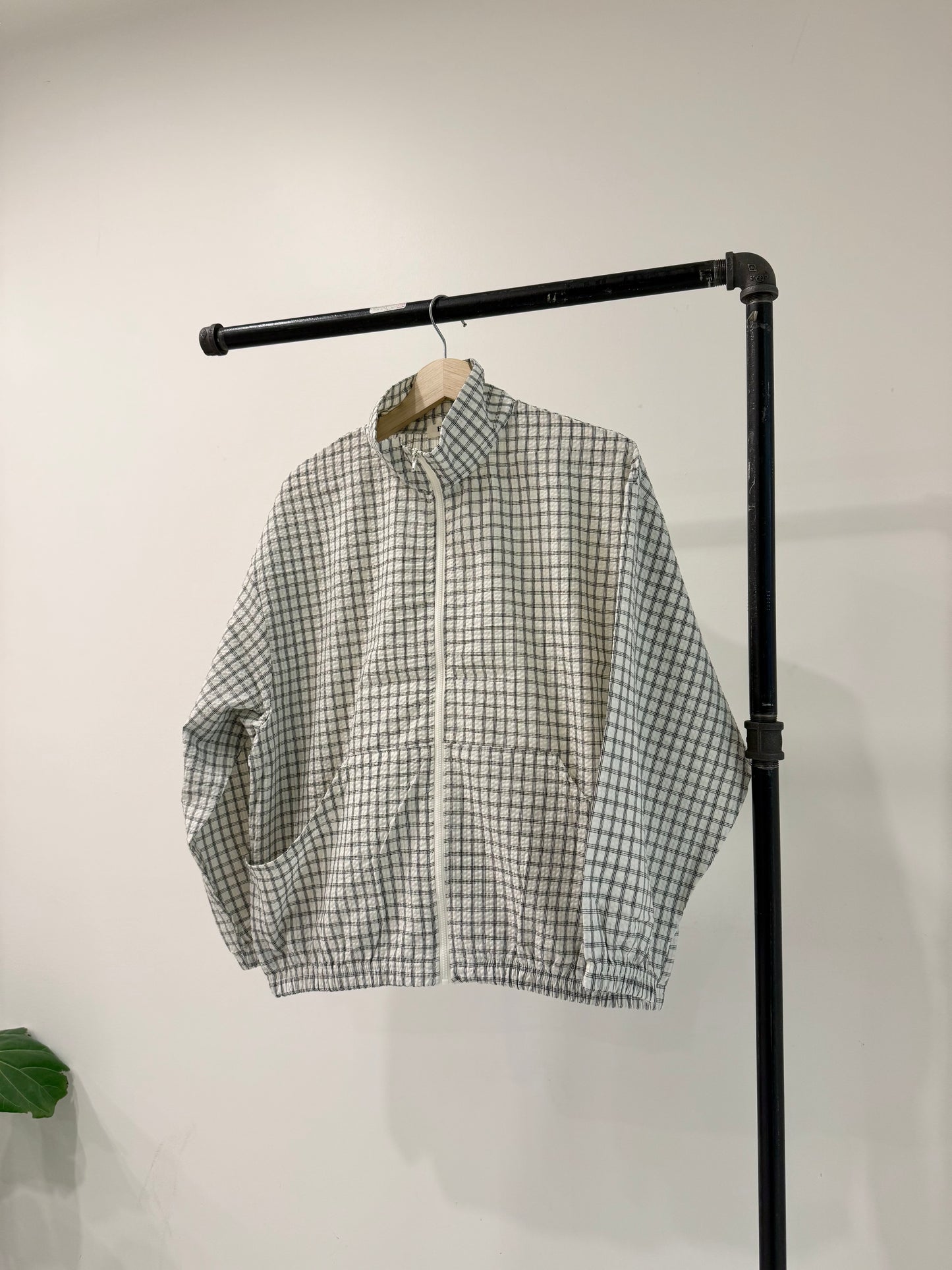 REMI Zip-up jacket