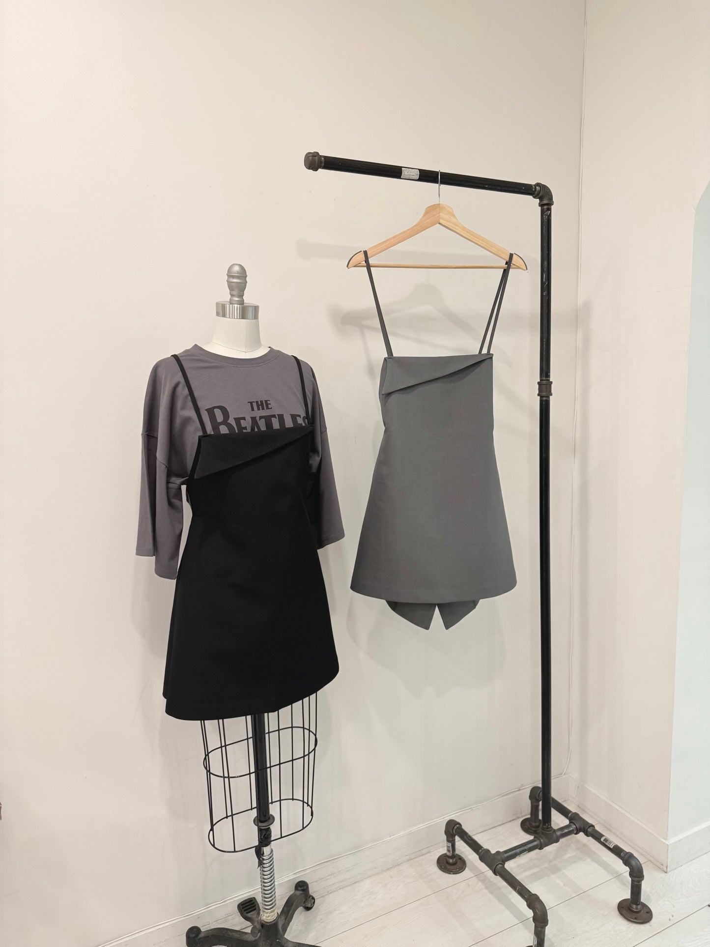 LOST Apron dress