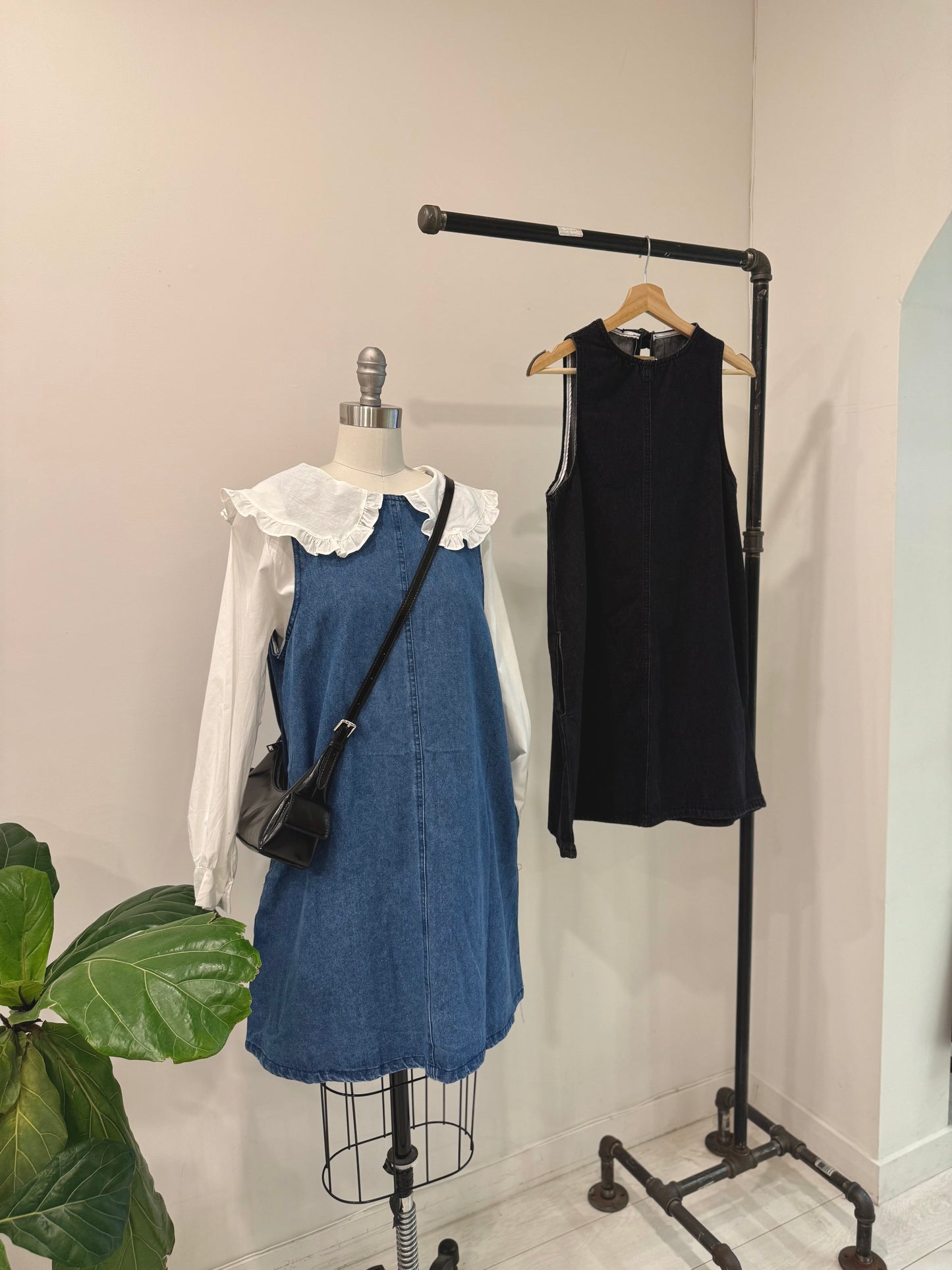 NESSON Denim mini dress