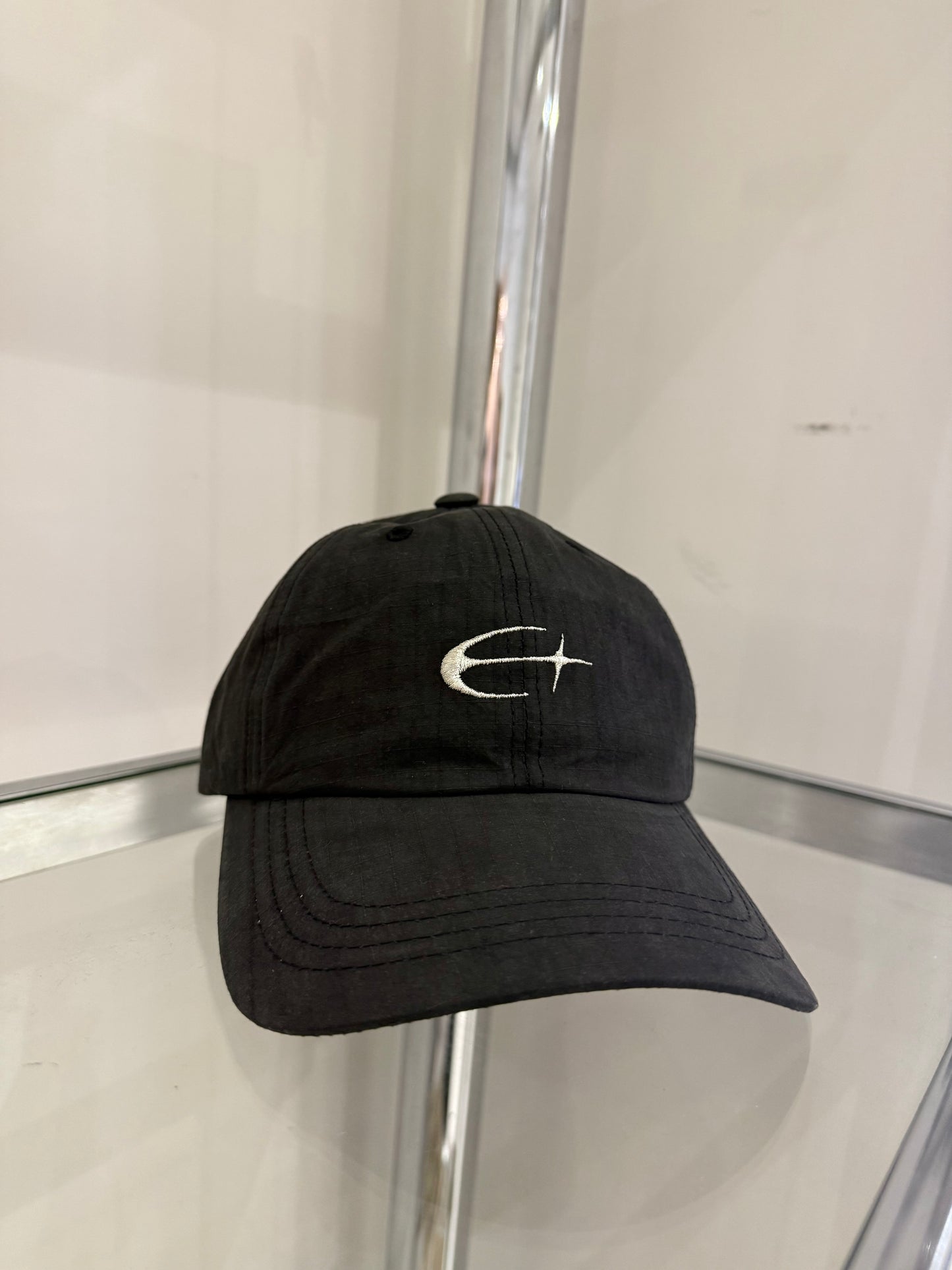 UNIQUE Nylon ball cap