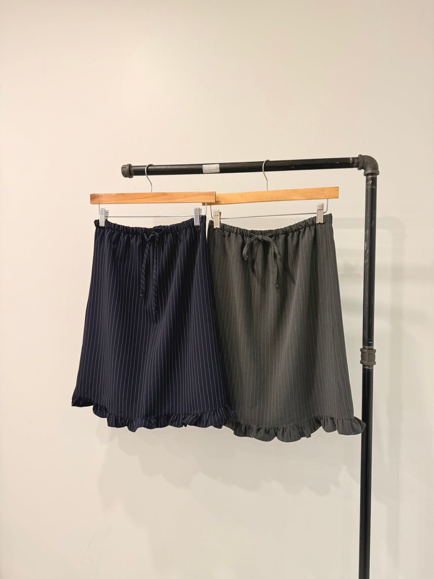 SELECT Pin-stripe skirt