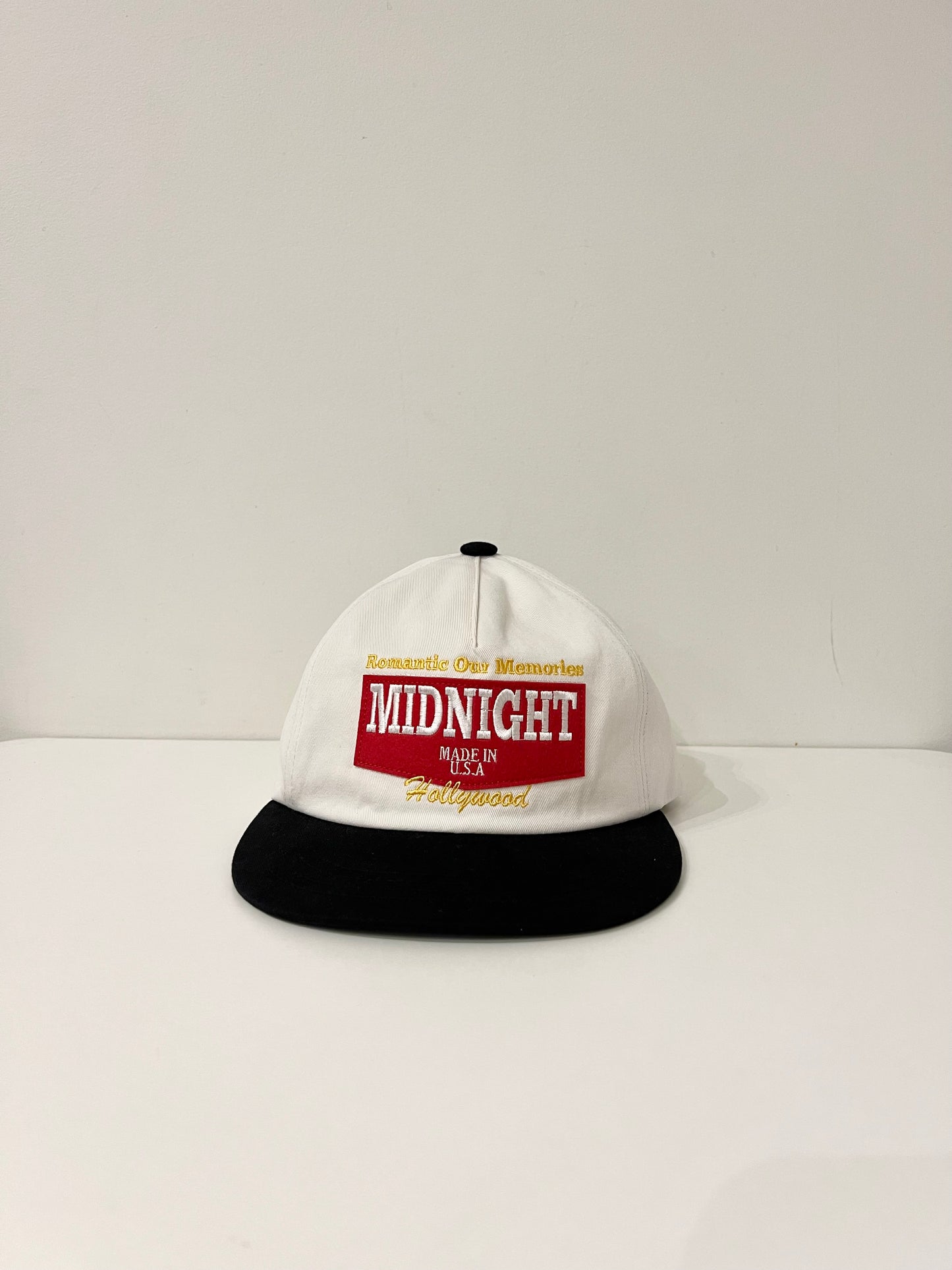 PHONO Two-tone ball cap