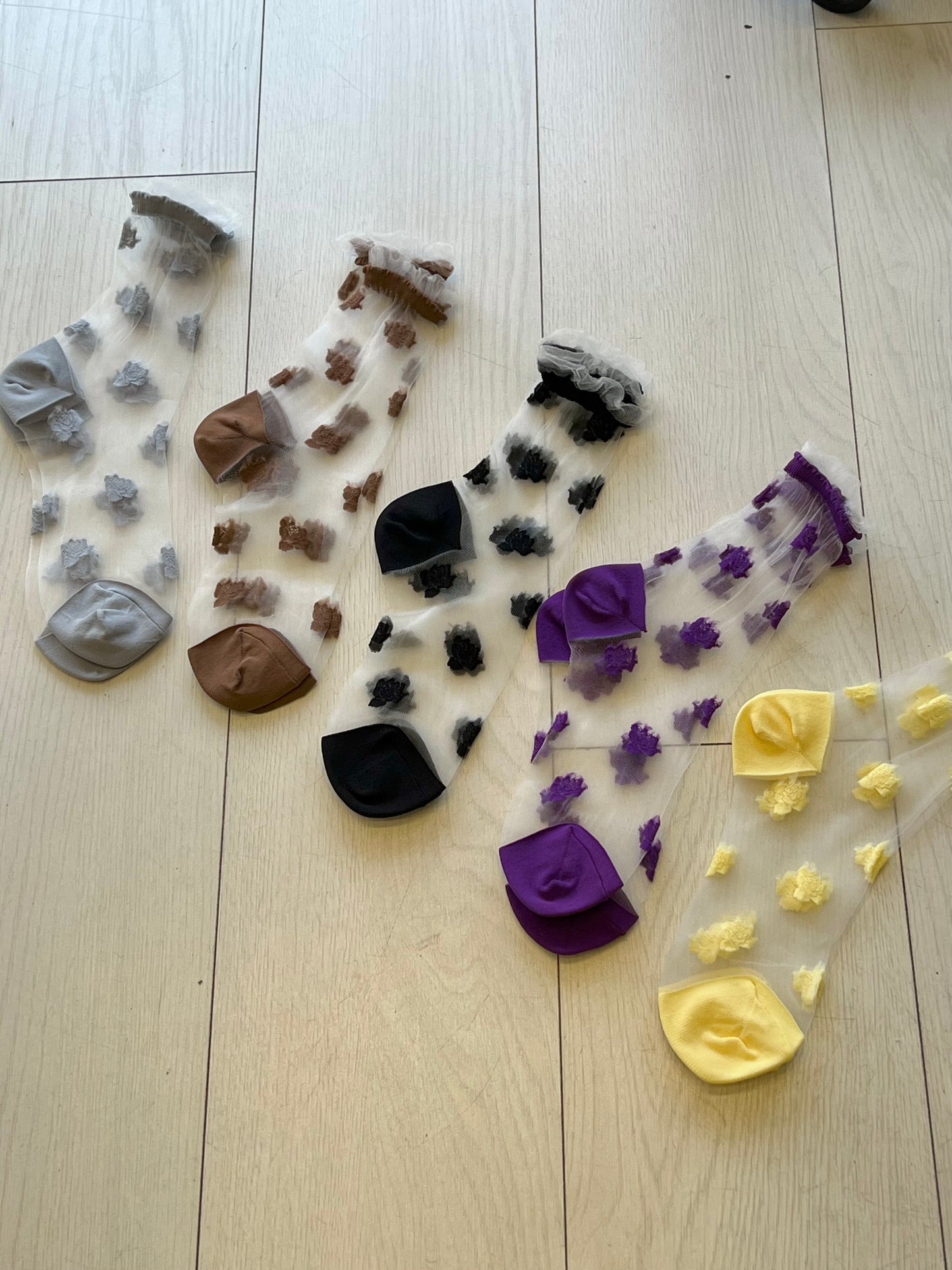 RANA Sheer socks