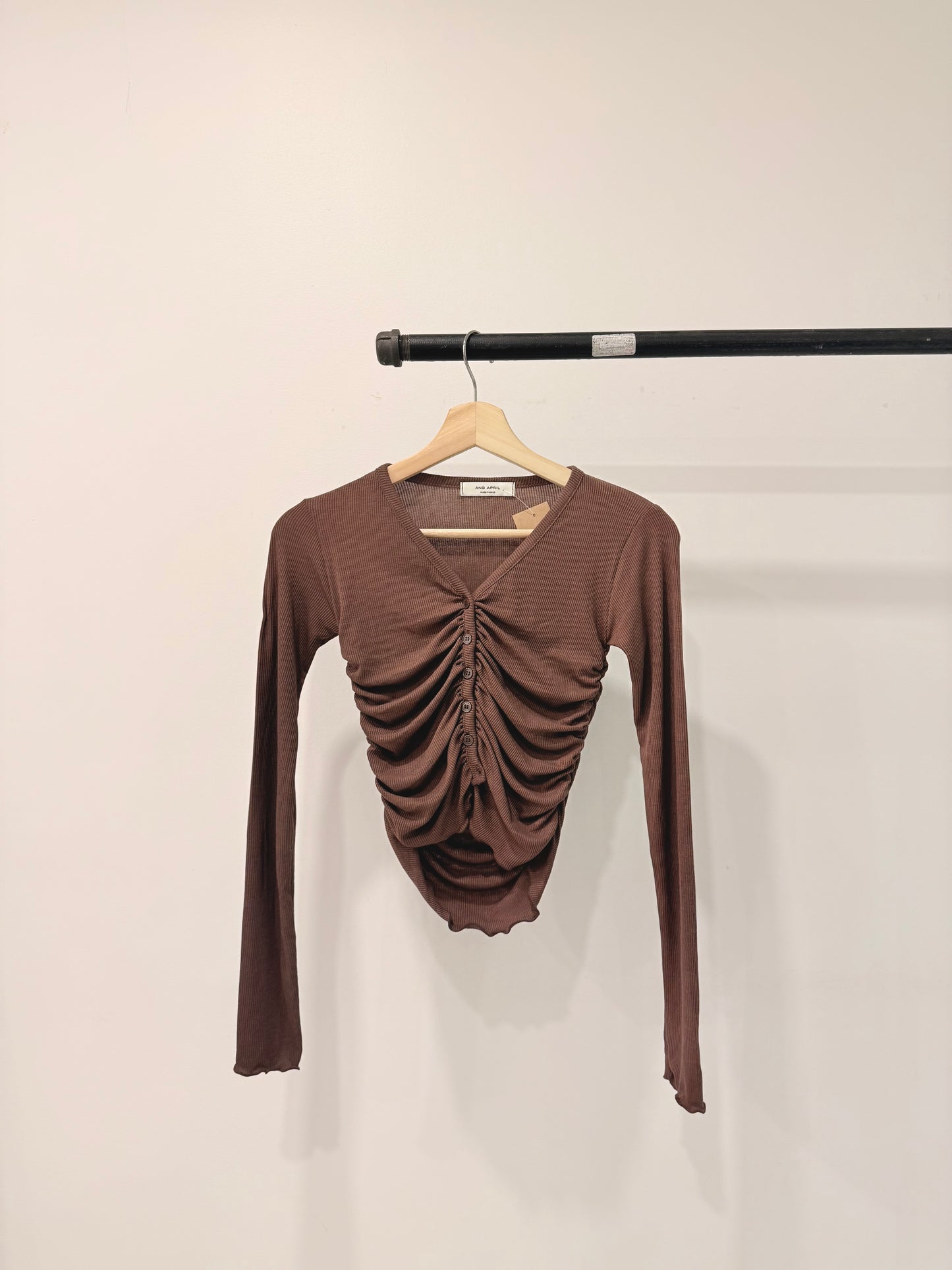 HOTO Ruched button-up top