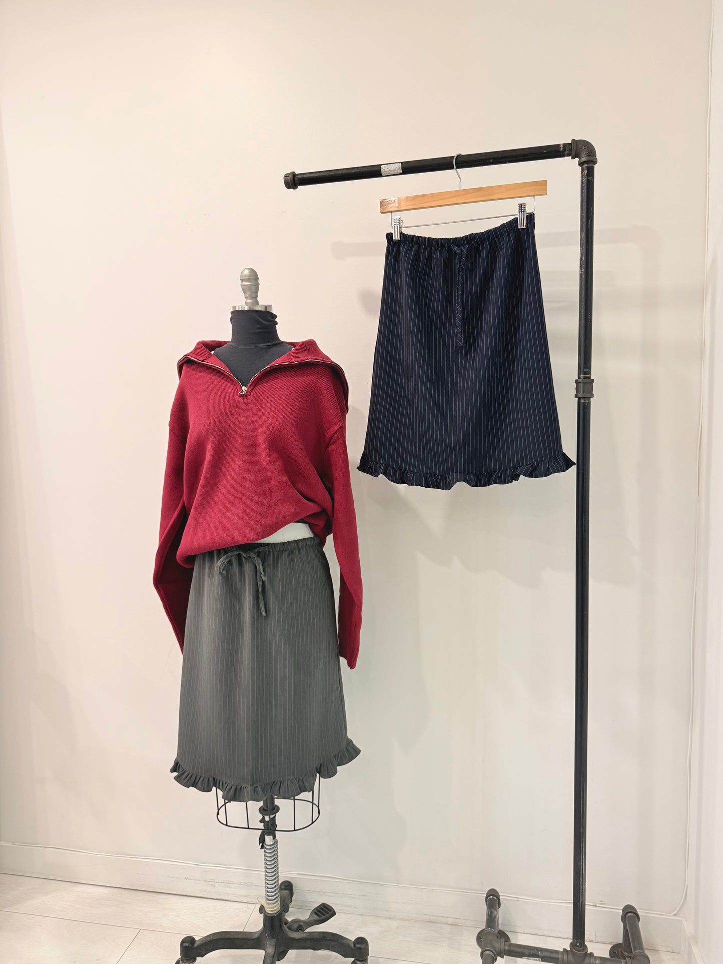 SELECT Pin-stripe skirt