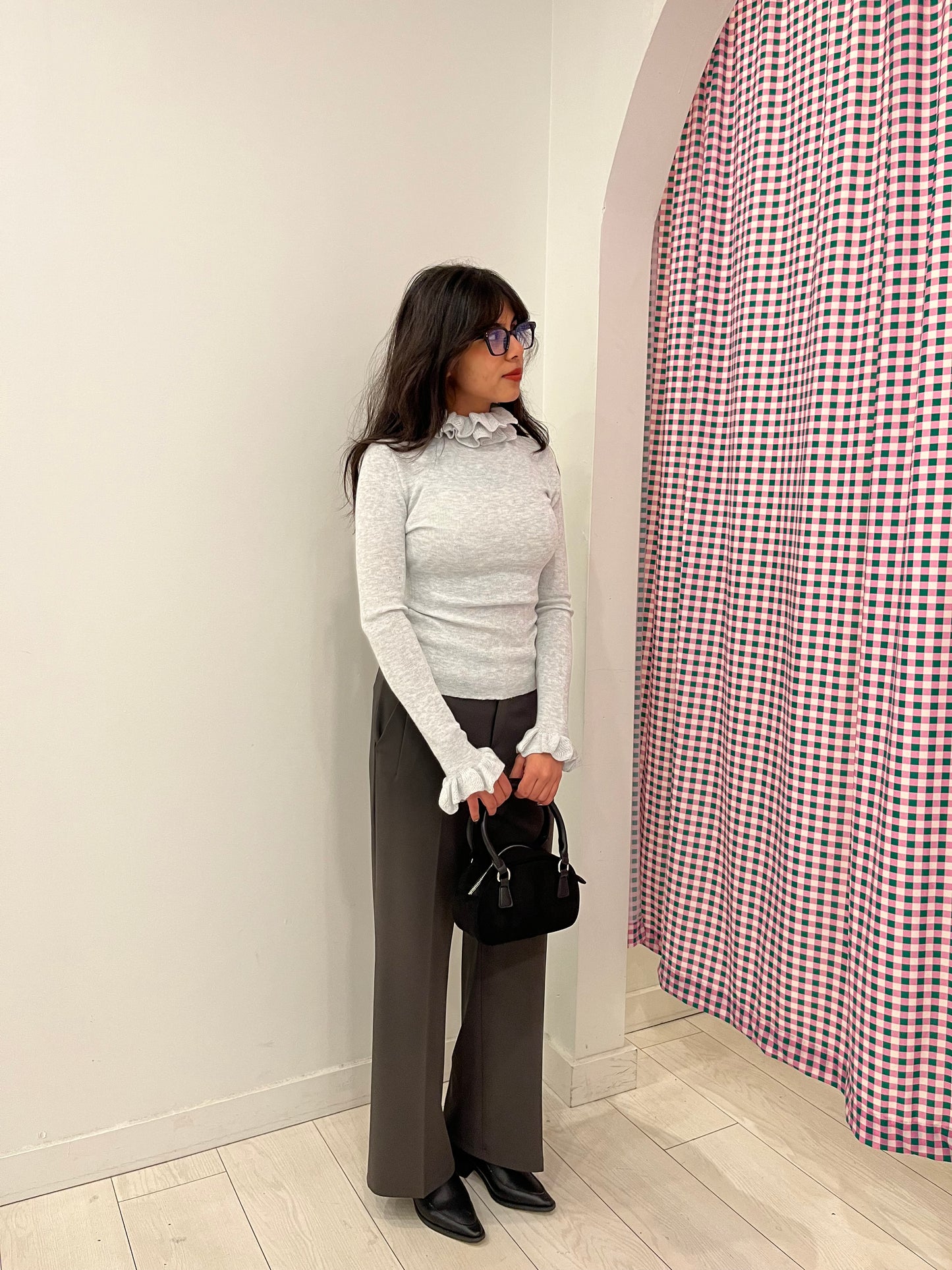 JUMI Ruffled edge knit top