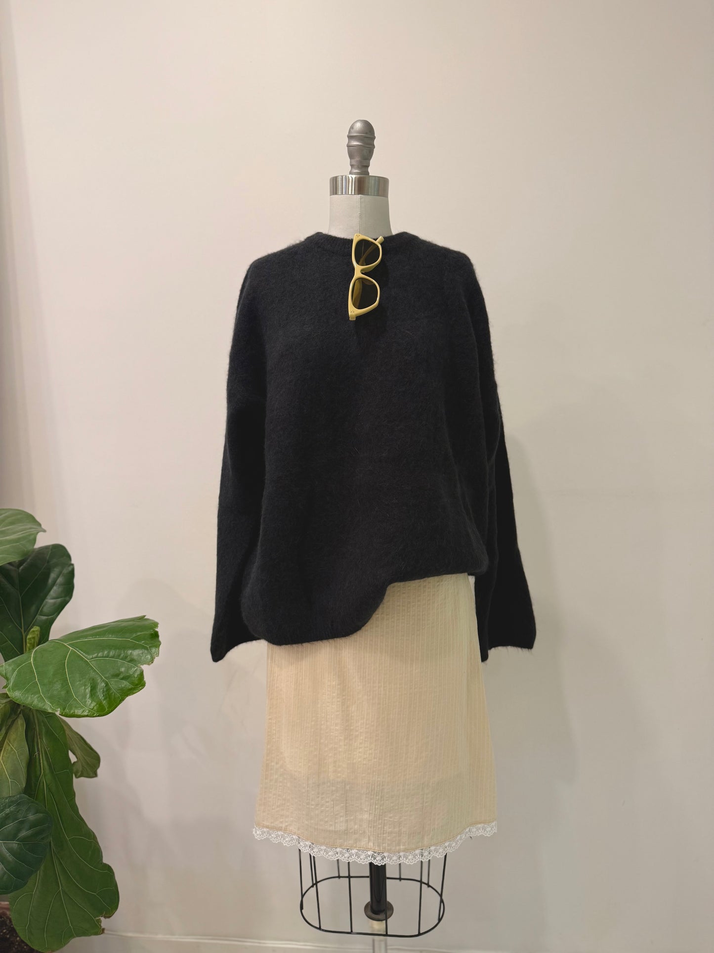 LINGO Lace skirt