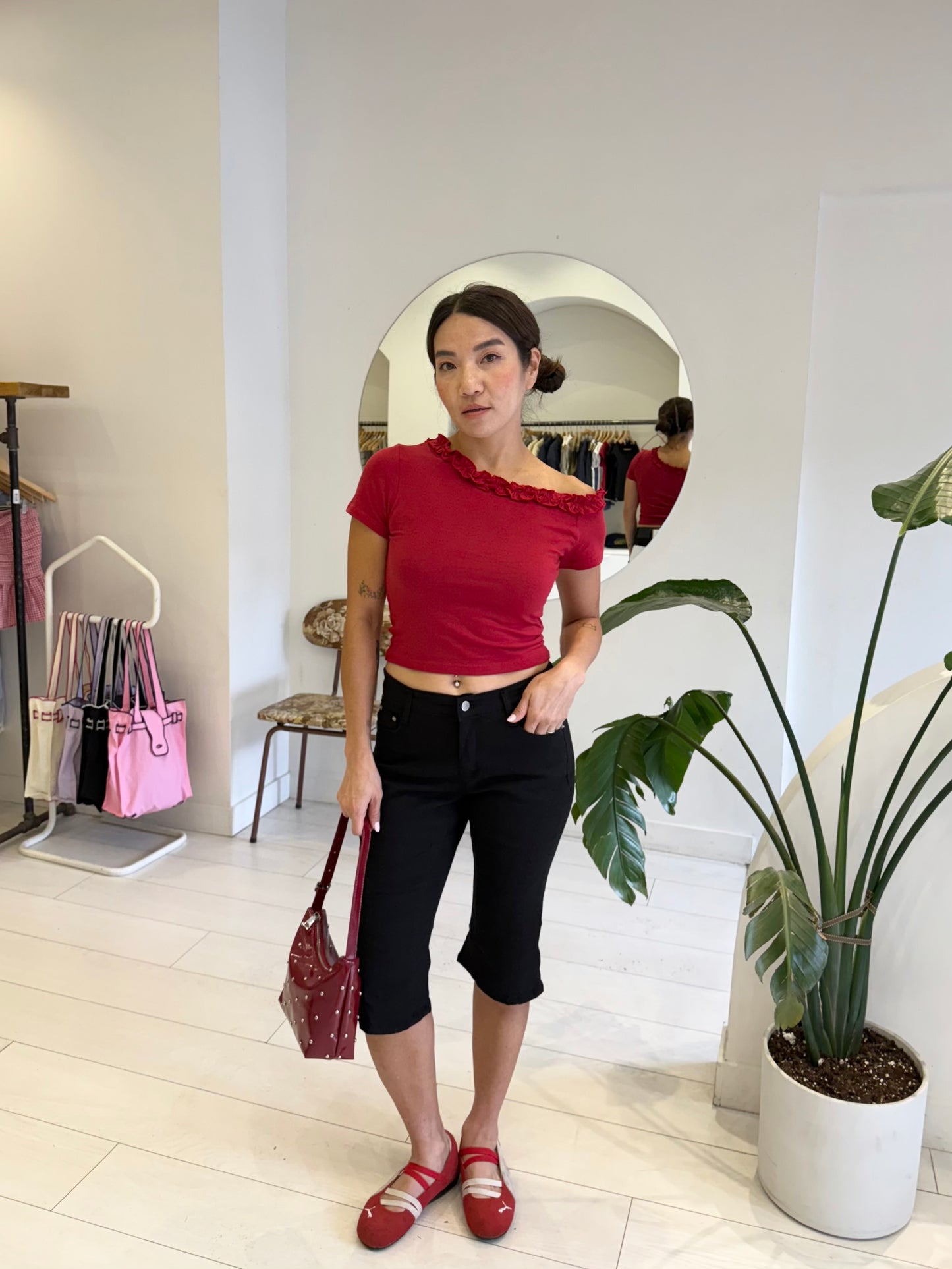 MITY One shoulder tee