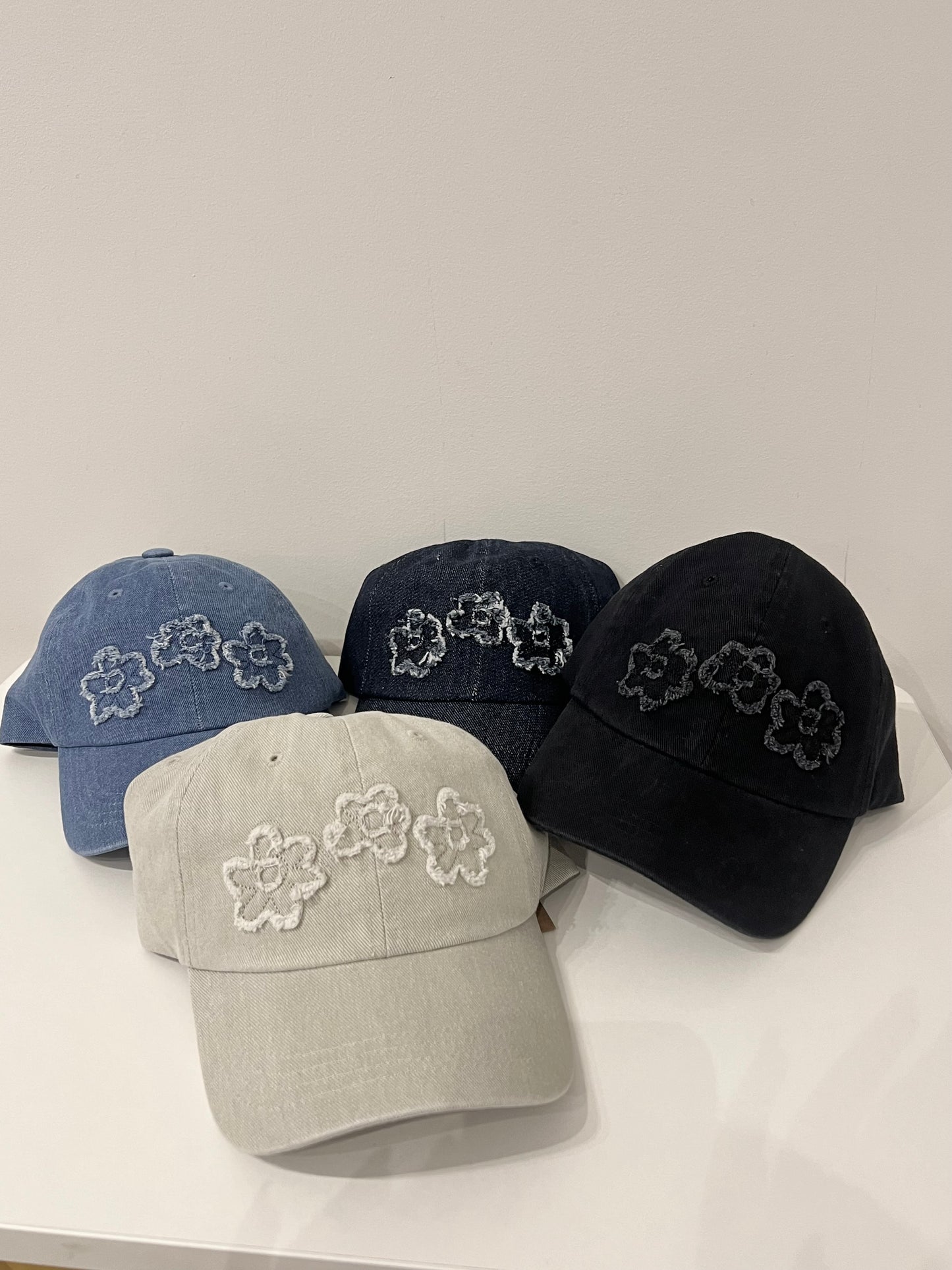 HII Flower patch denim cap